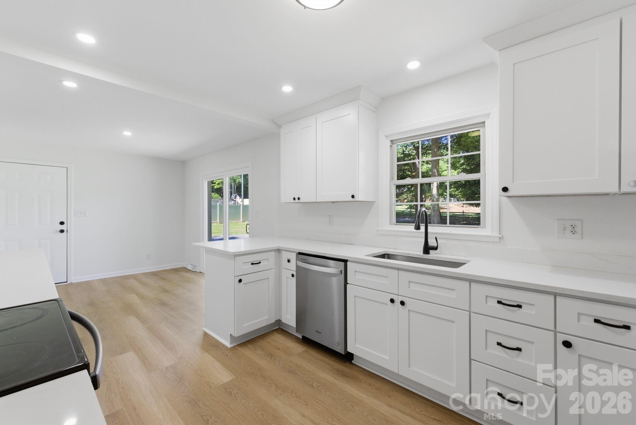 Quail Hollow Park - Residential