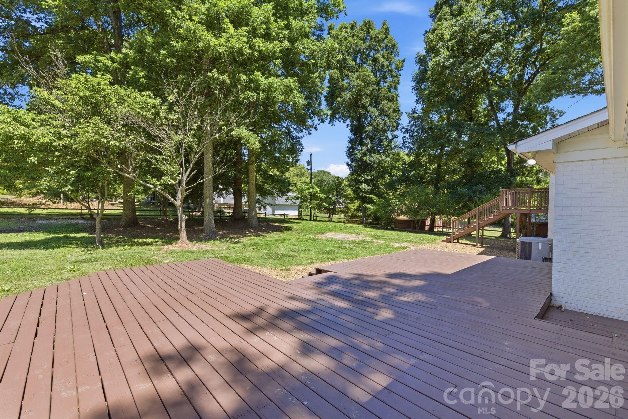 Quail Hollow Park - Residential