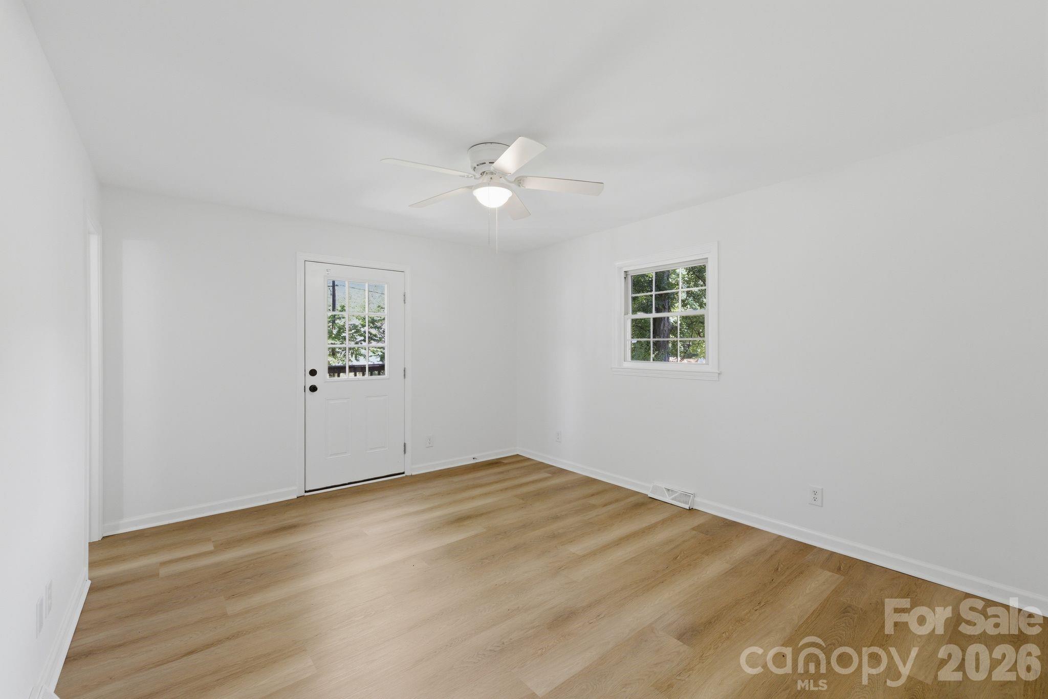 Quail Hollow Park - Residential
