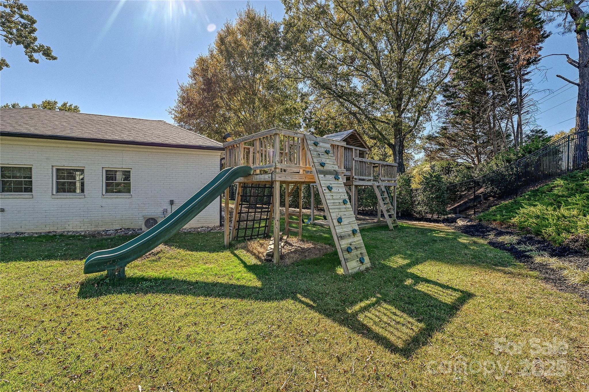 Providence Country Club - Residential