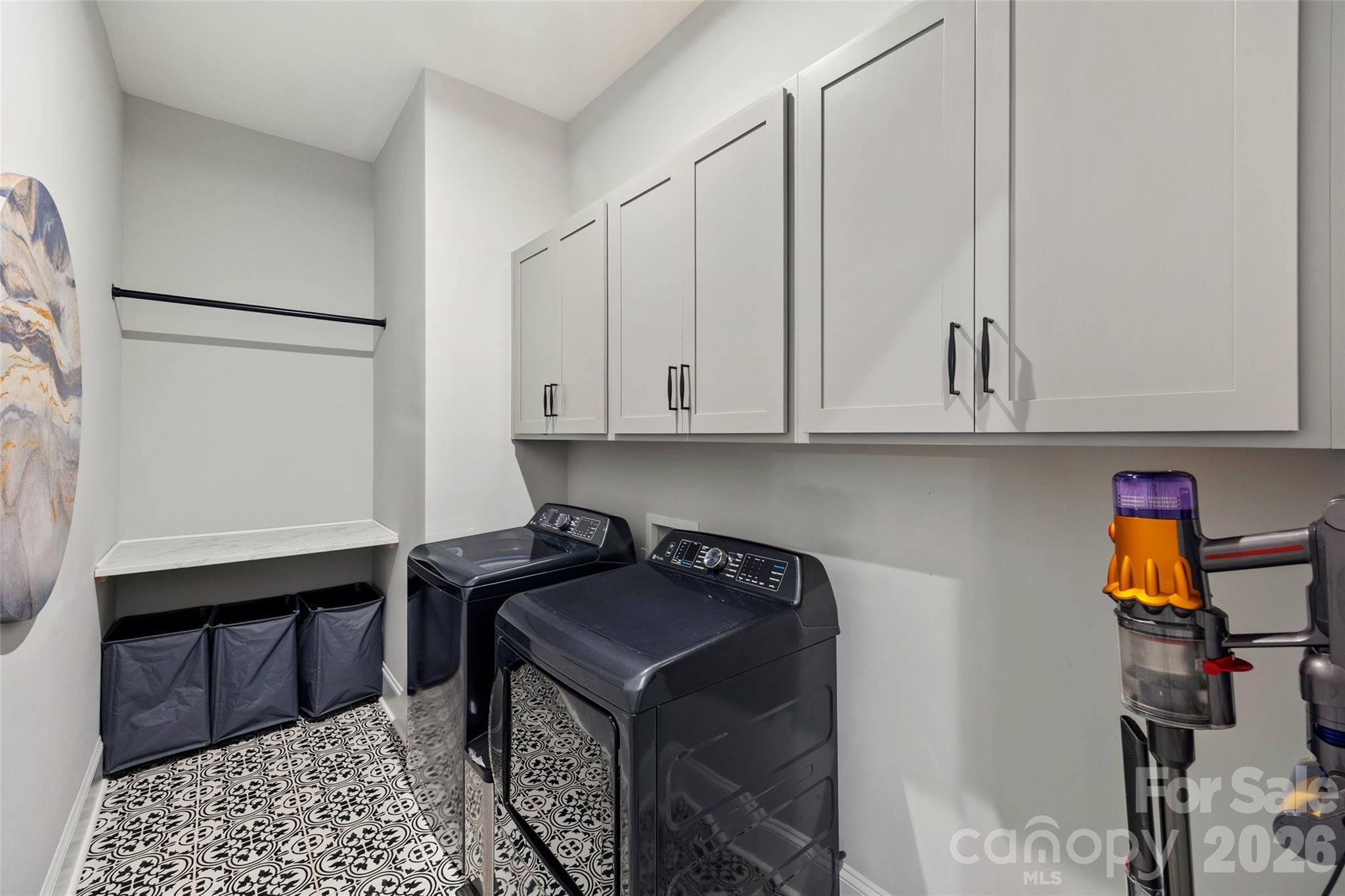 McLean - South Shore - Residential