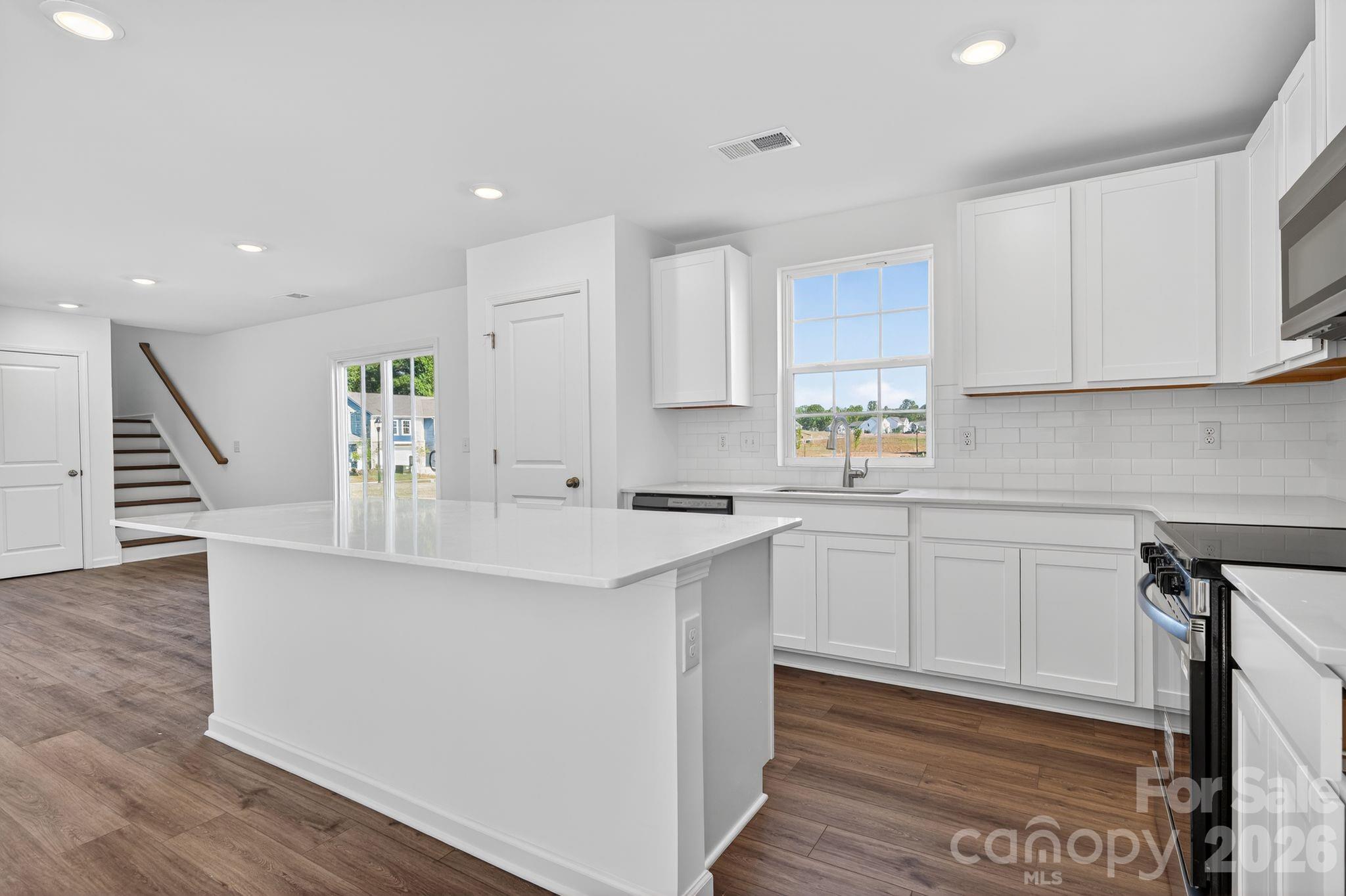 Creekside Cottages - Residential
