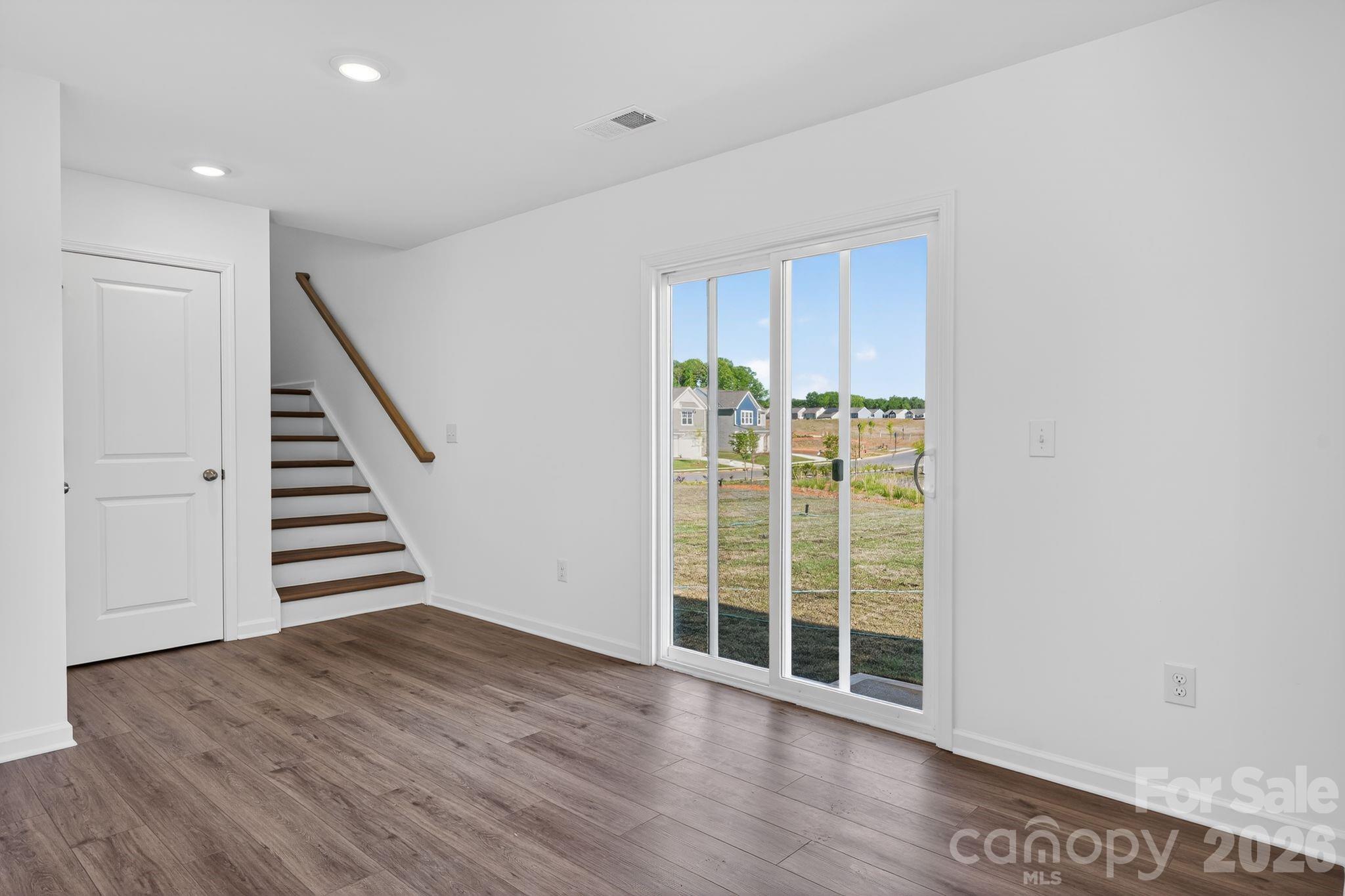 Creekside Cottages - Residential