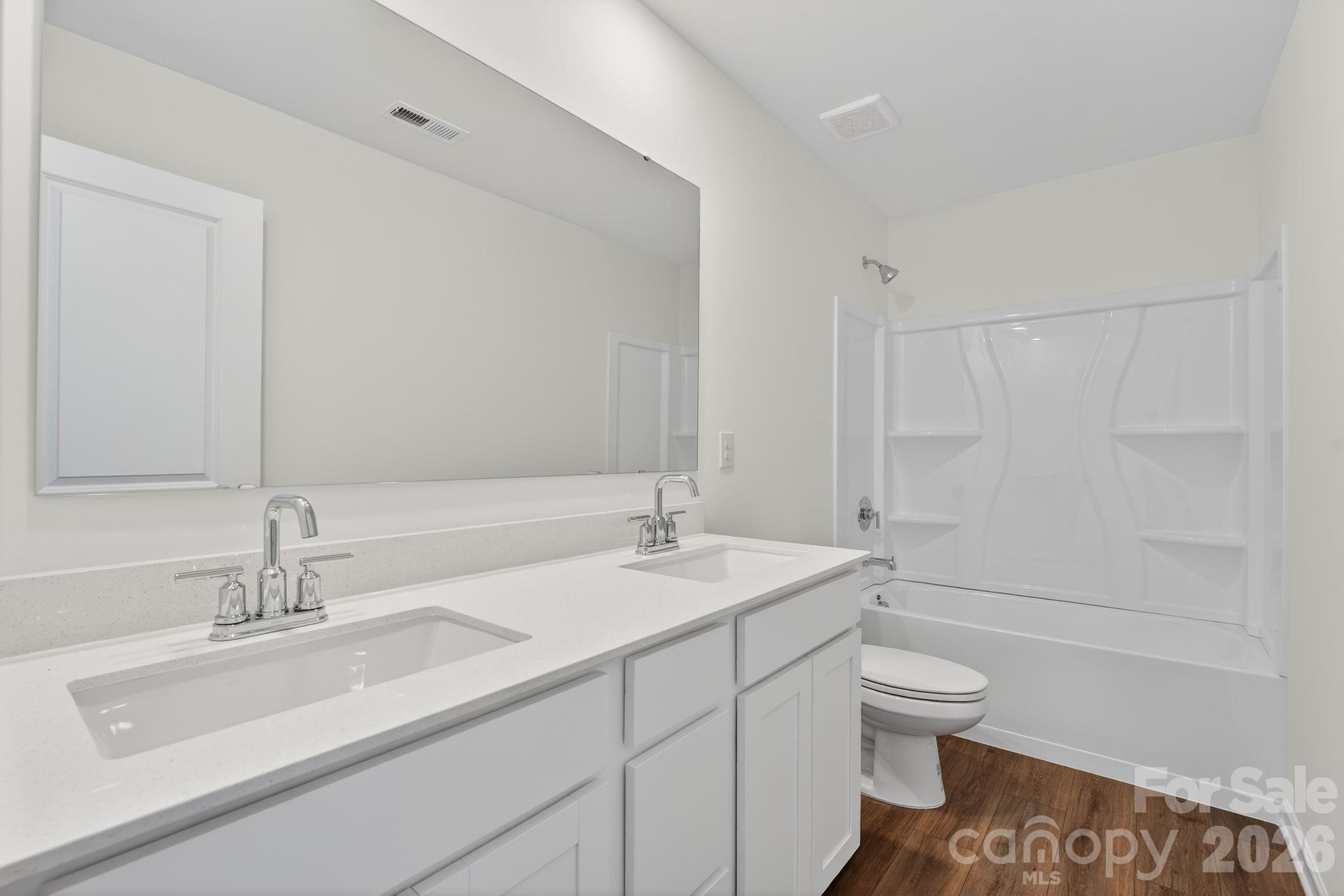 Creekside Cottages - Residential