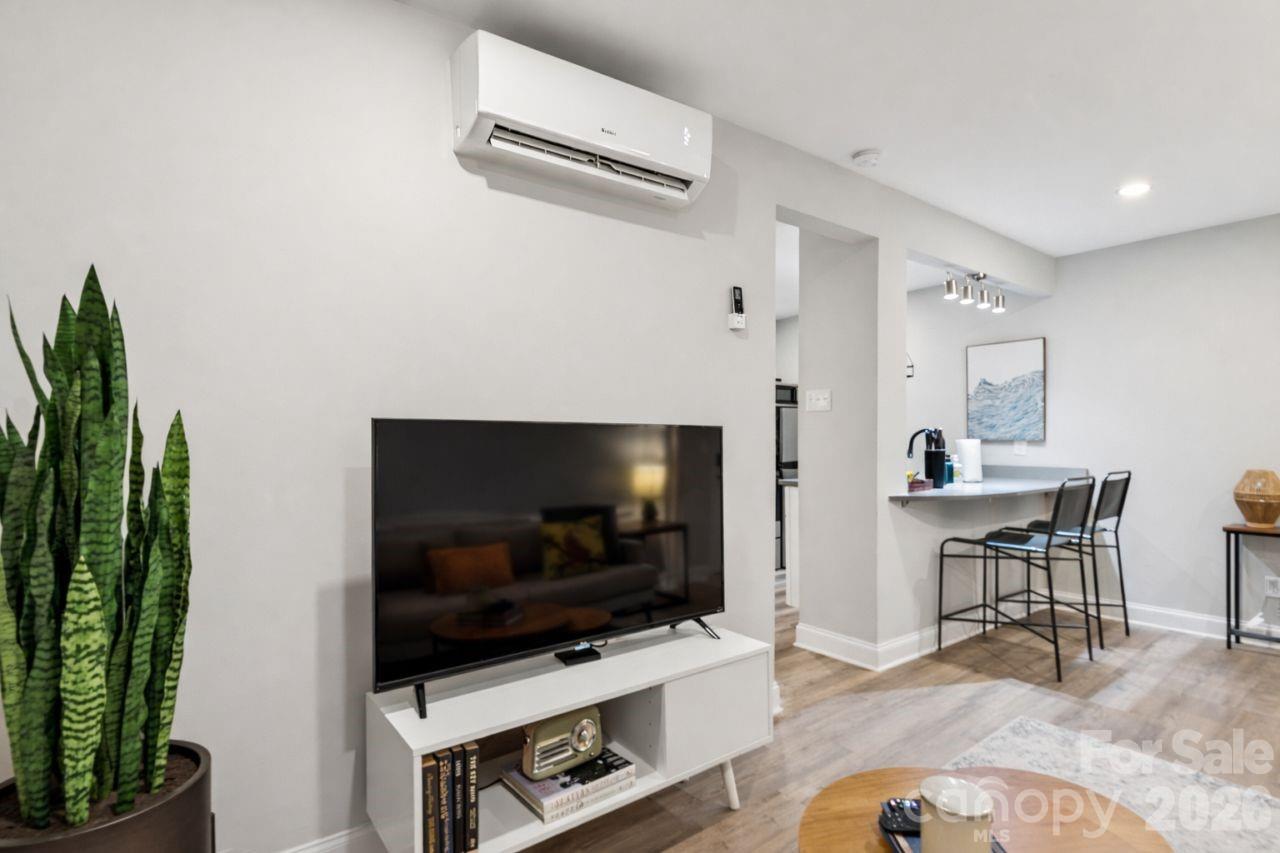 NoDa Landing Condominiums - Residential