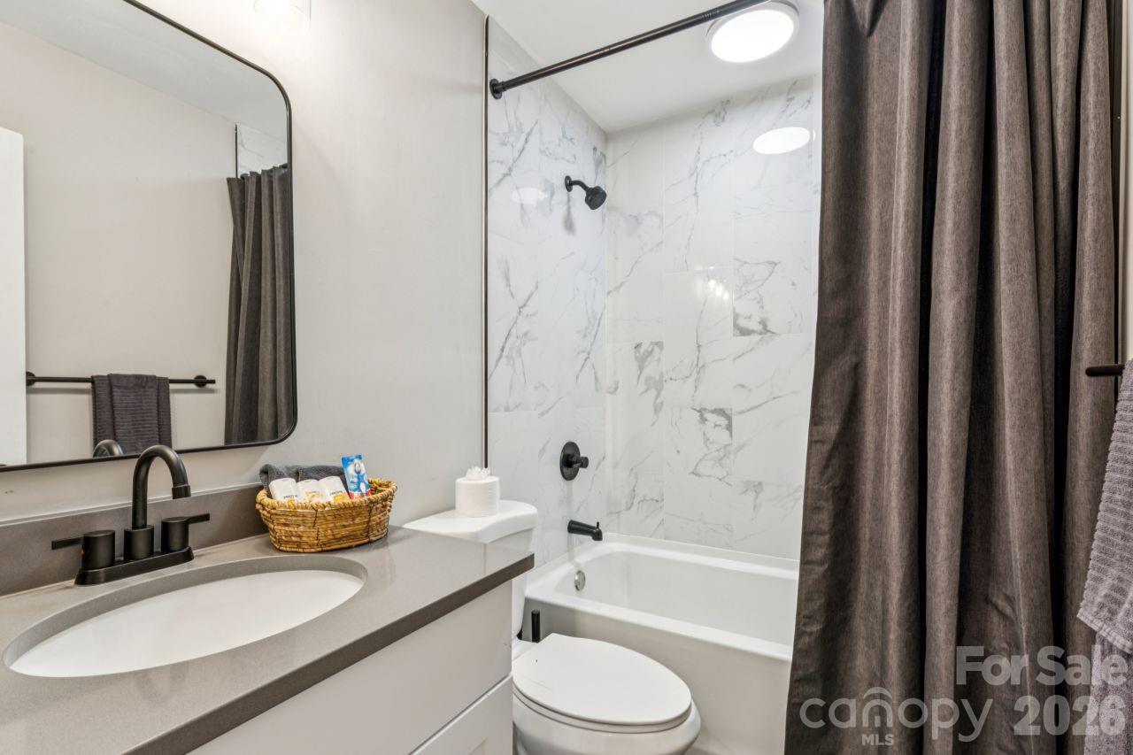 NoDa Landing Condominiums - Residential