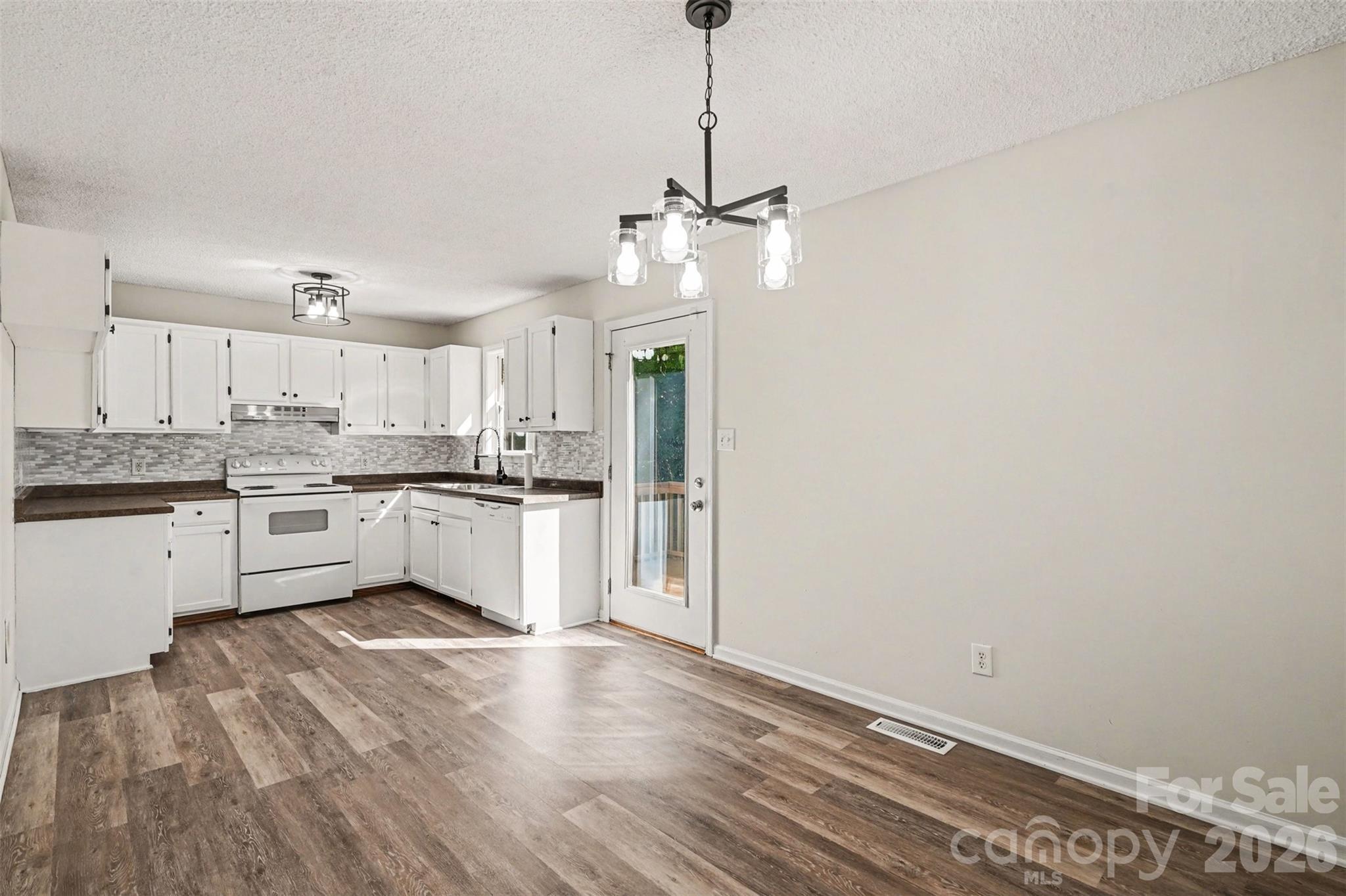 Meadowridge Place Ii - Residential