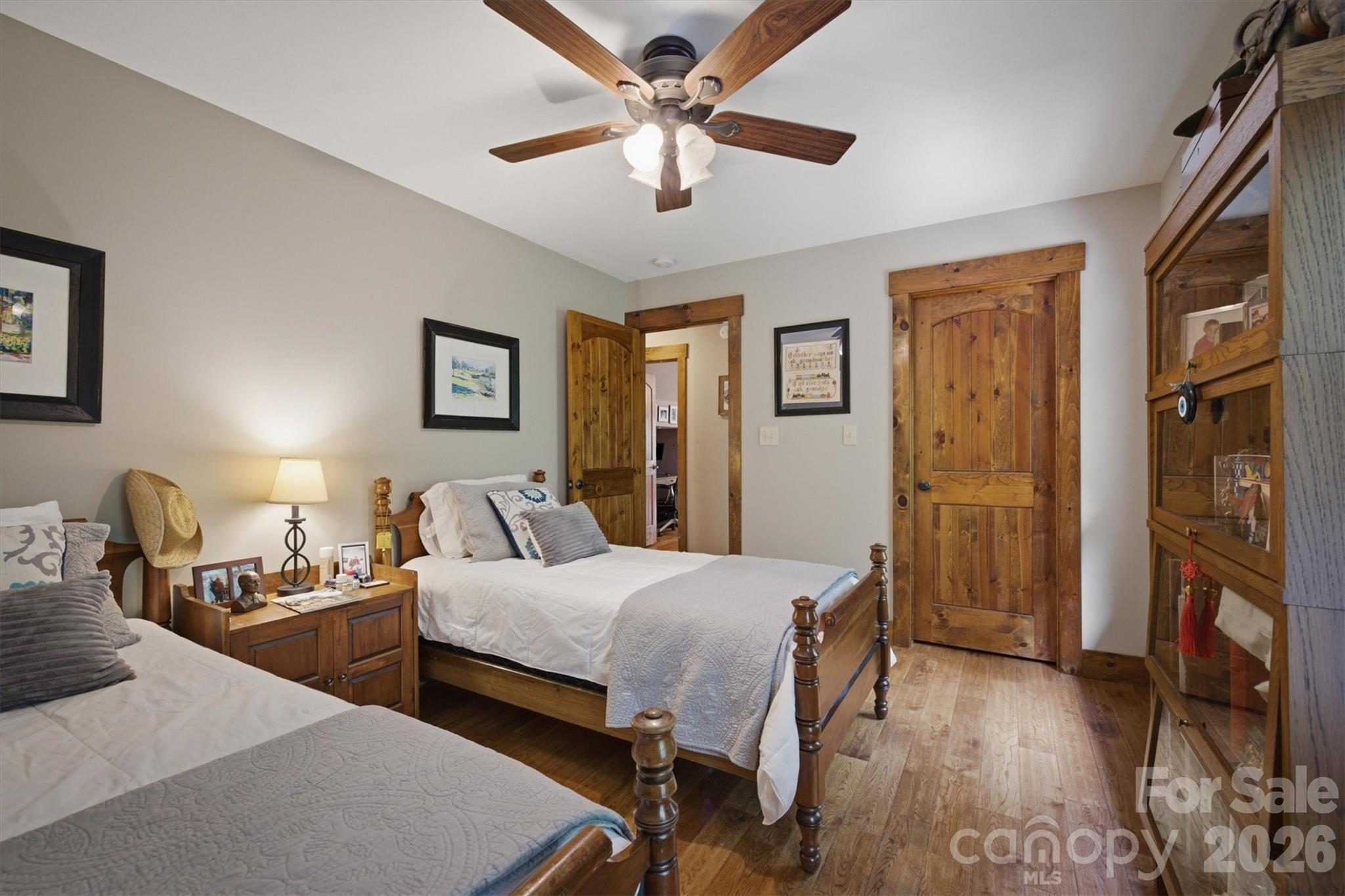 Cottage Park - Residential