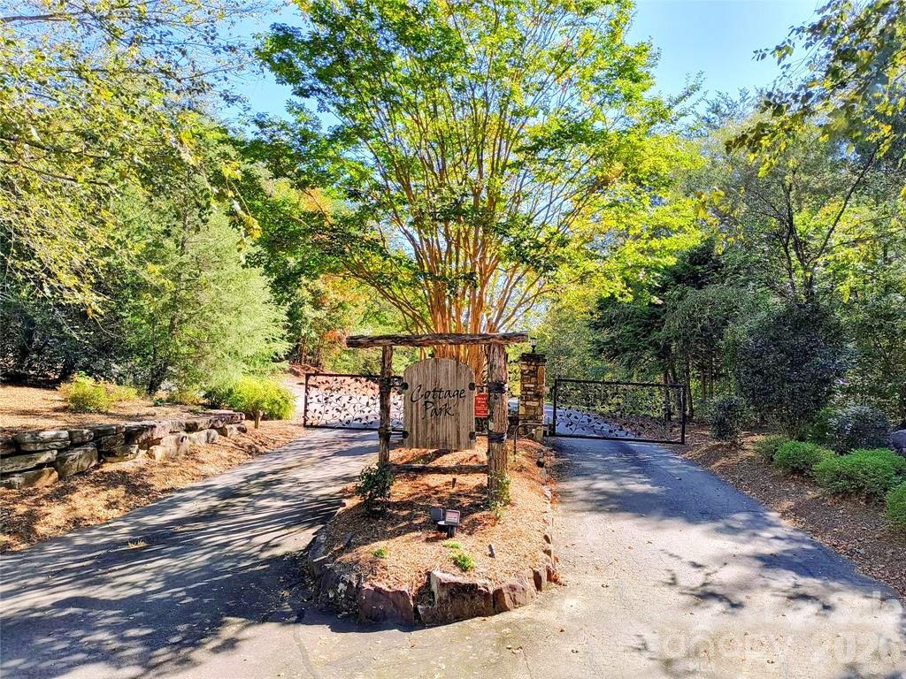 Cottage Park - Residential
