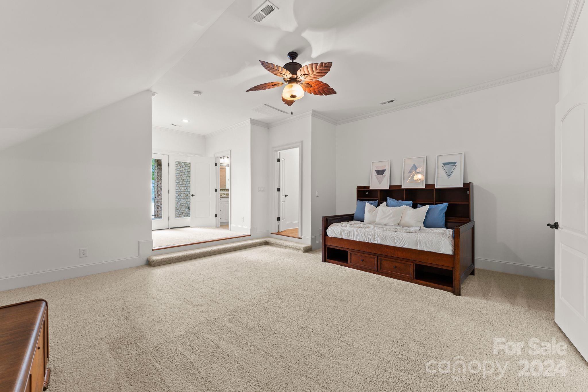 Astoria - Residential