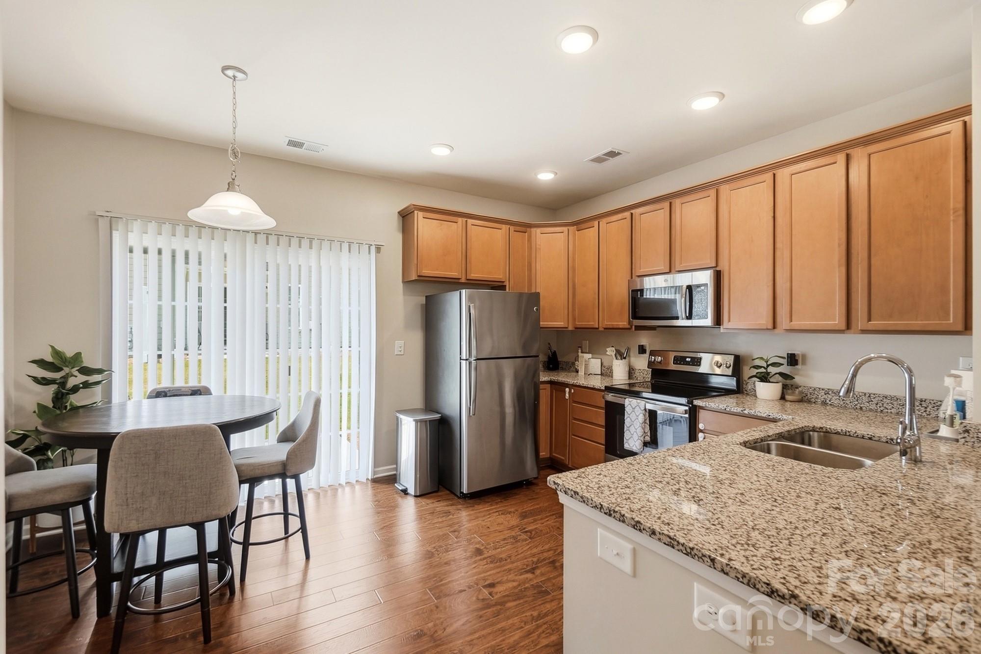 Townes at University East - Residential