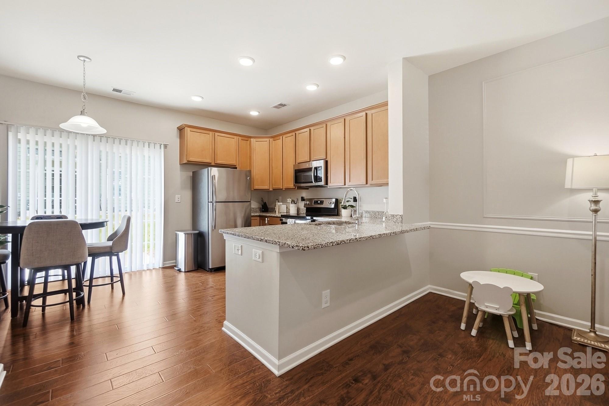 Townes at University East - Residential
