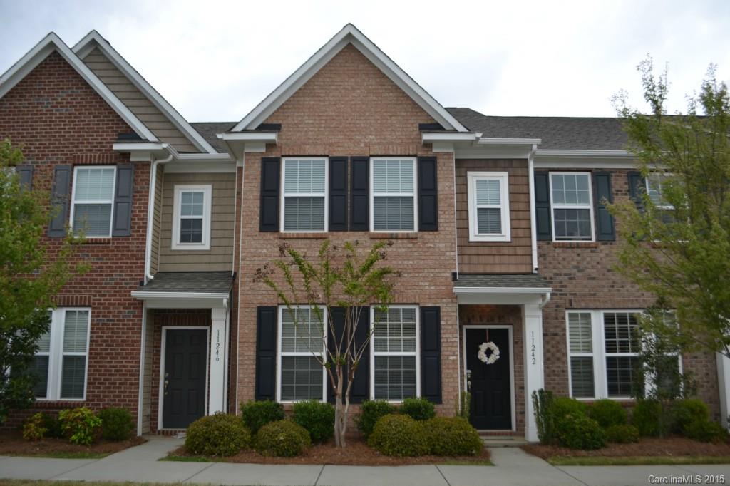 Fabulous property, neighborhood and location!  Walk inside and you will instantly get that feeling that you are at home!  Open flow plus fantastic extras such as hardwood floors, granite, arched entry ways and much more!  Main level Owner’s Suite with glamour bath!  The Secondary Bedrooms are most generous and each features a walk in closet.  Upstairs loft makes a great office or media center.   Walk to neighborhood dining, schools, grocery store and shops!