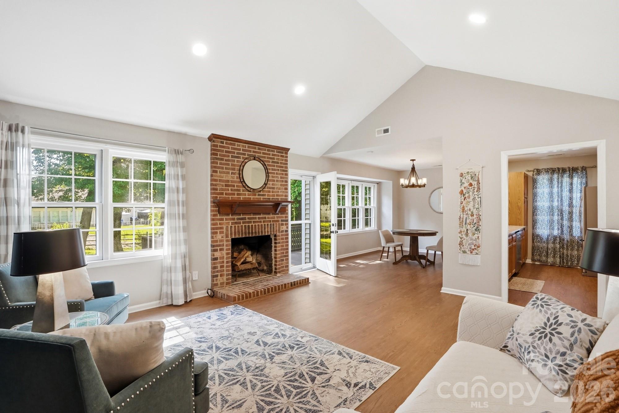 Raeburn - Residential