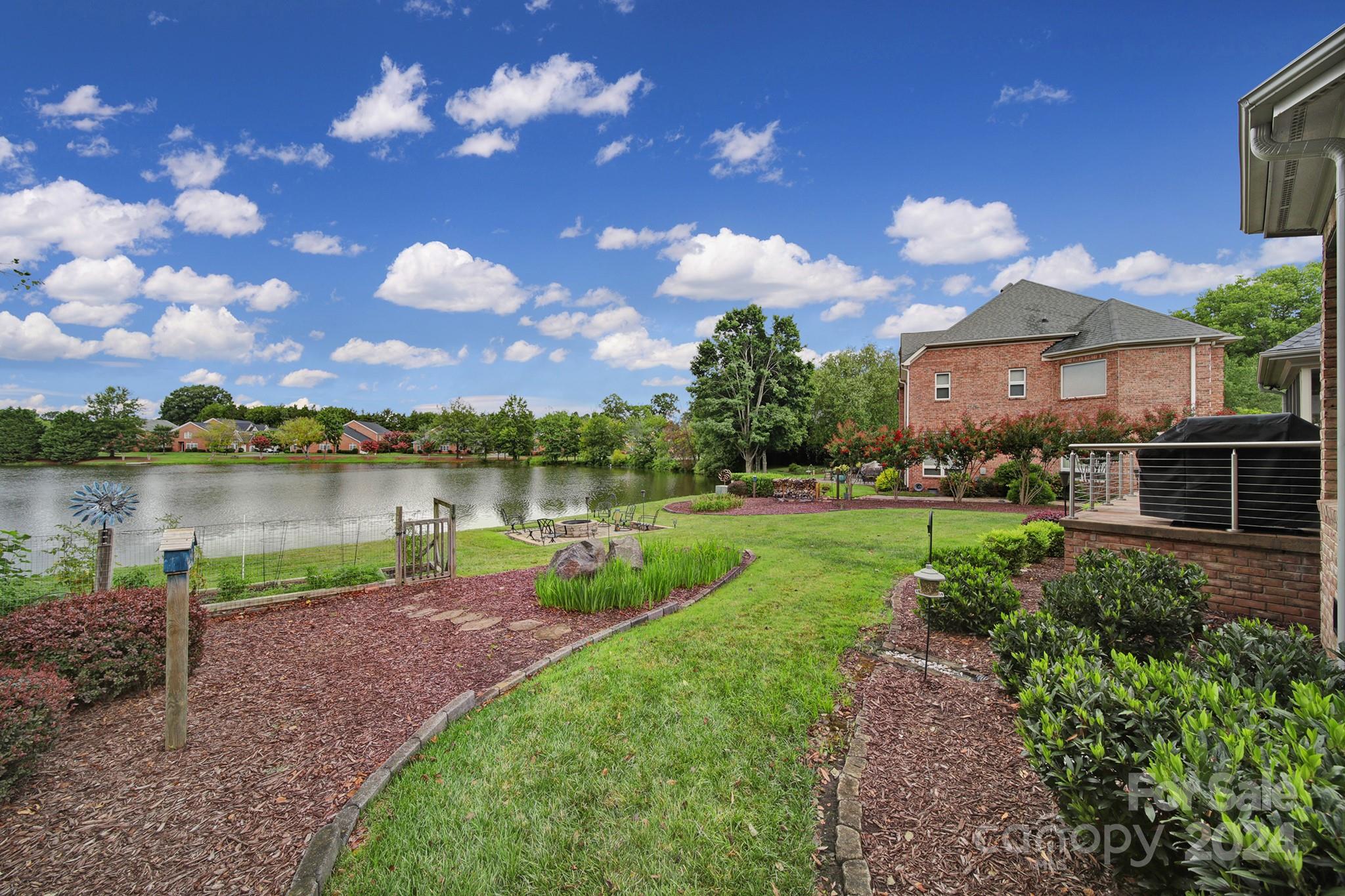 Beacon Knoll - Residential