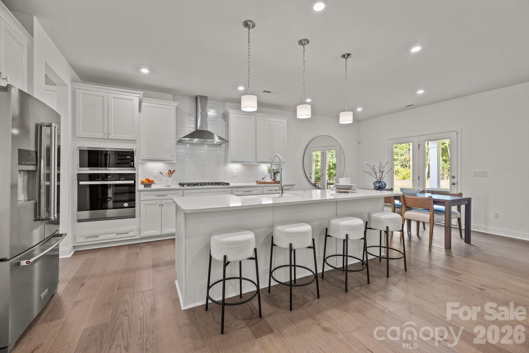 Lakeside Glen - Residential