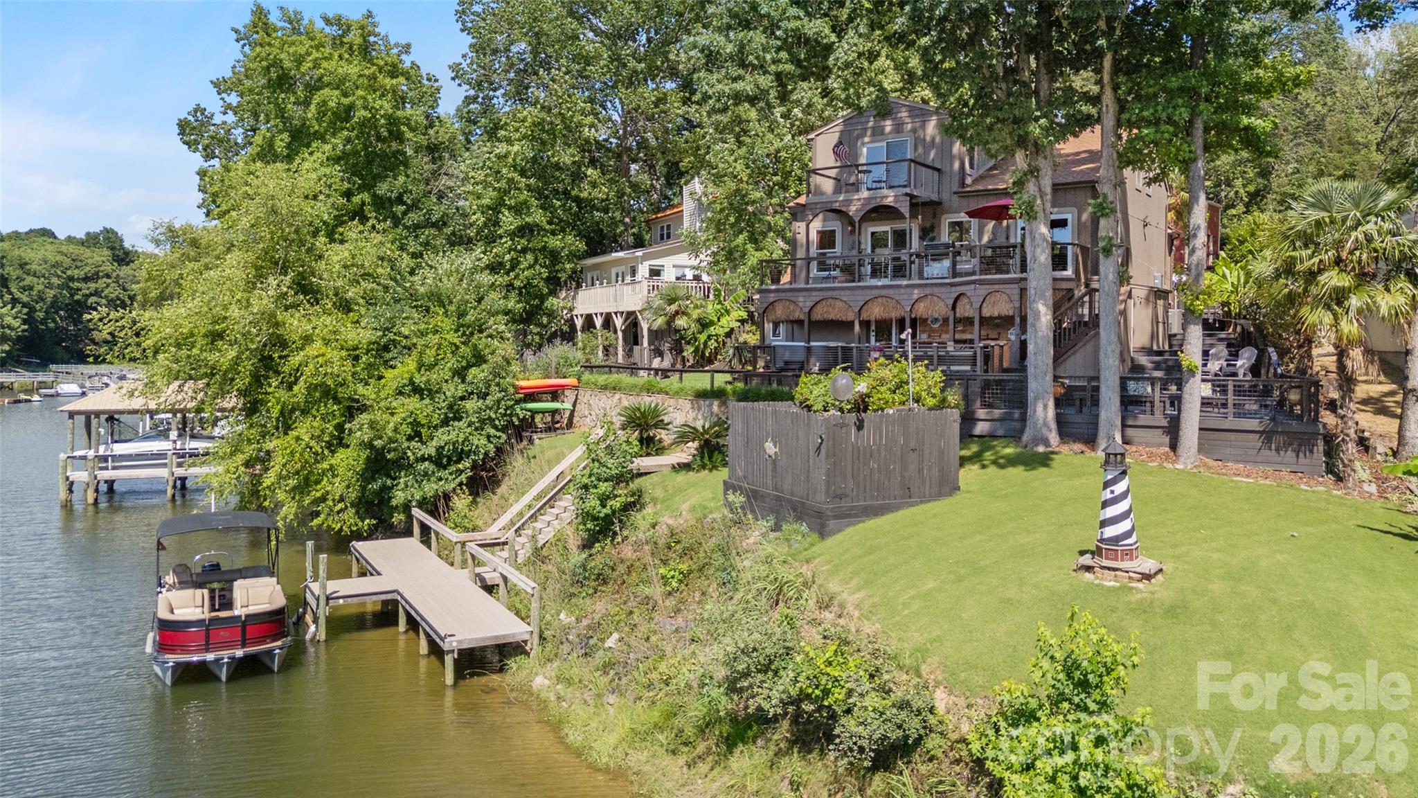 Tega Cay - Residential
