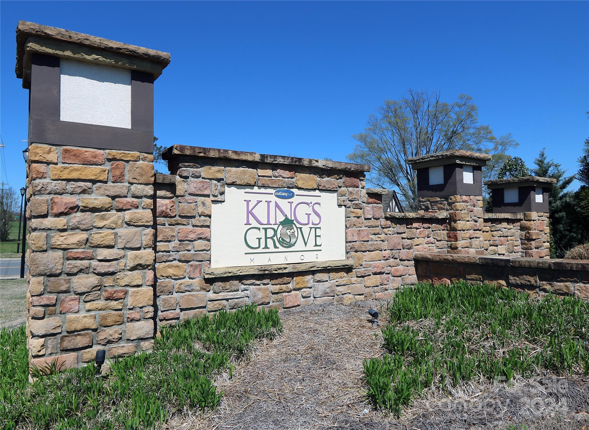 Kings Grove Manor - Residential