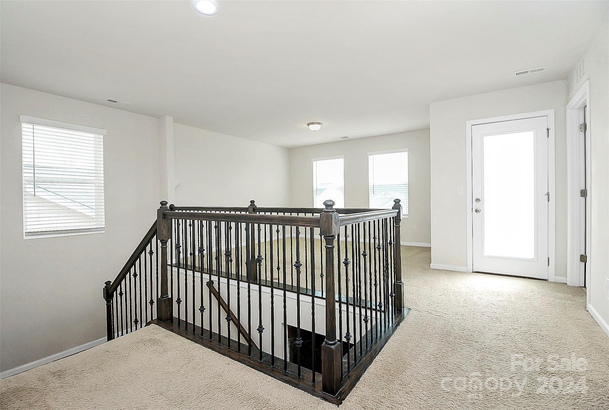 Kings Grove Manor - Residential