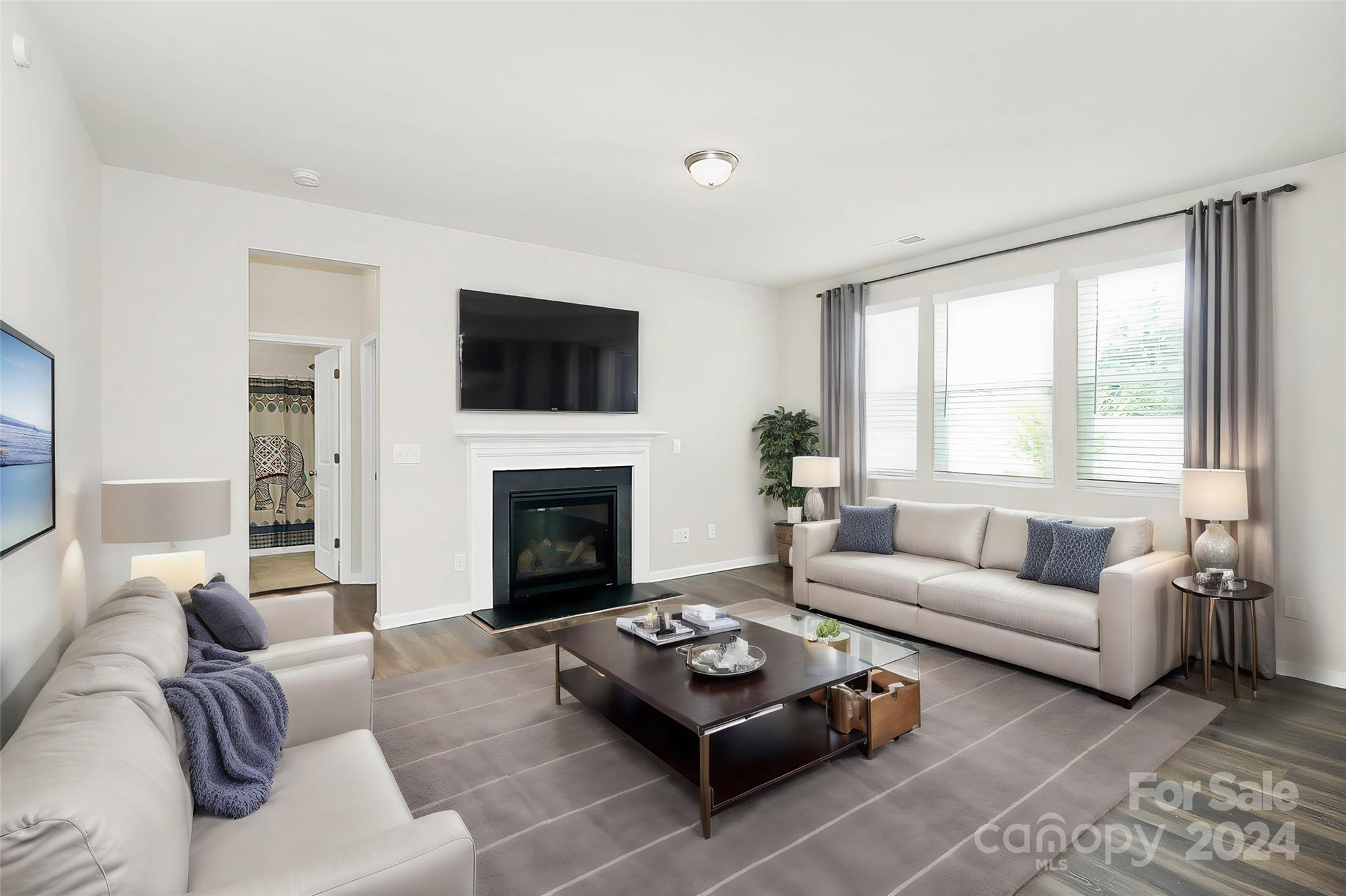 Kings Grove Manor - Residential