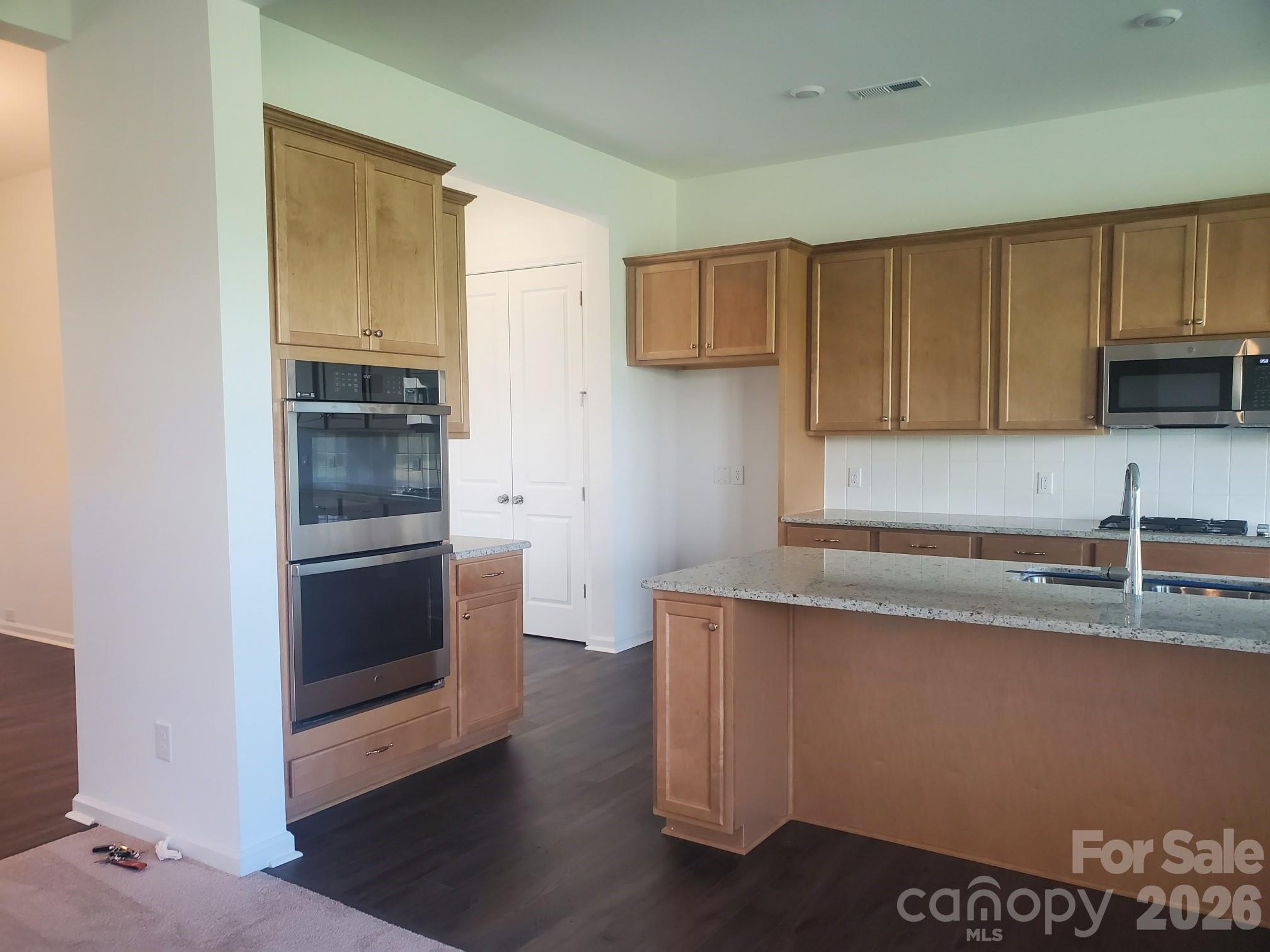 The Estates at Sugar Creek - Residential