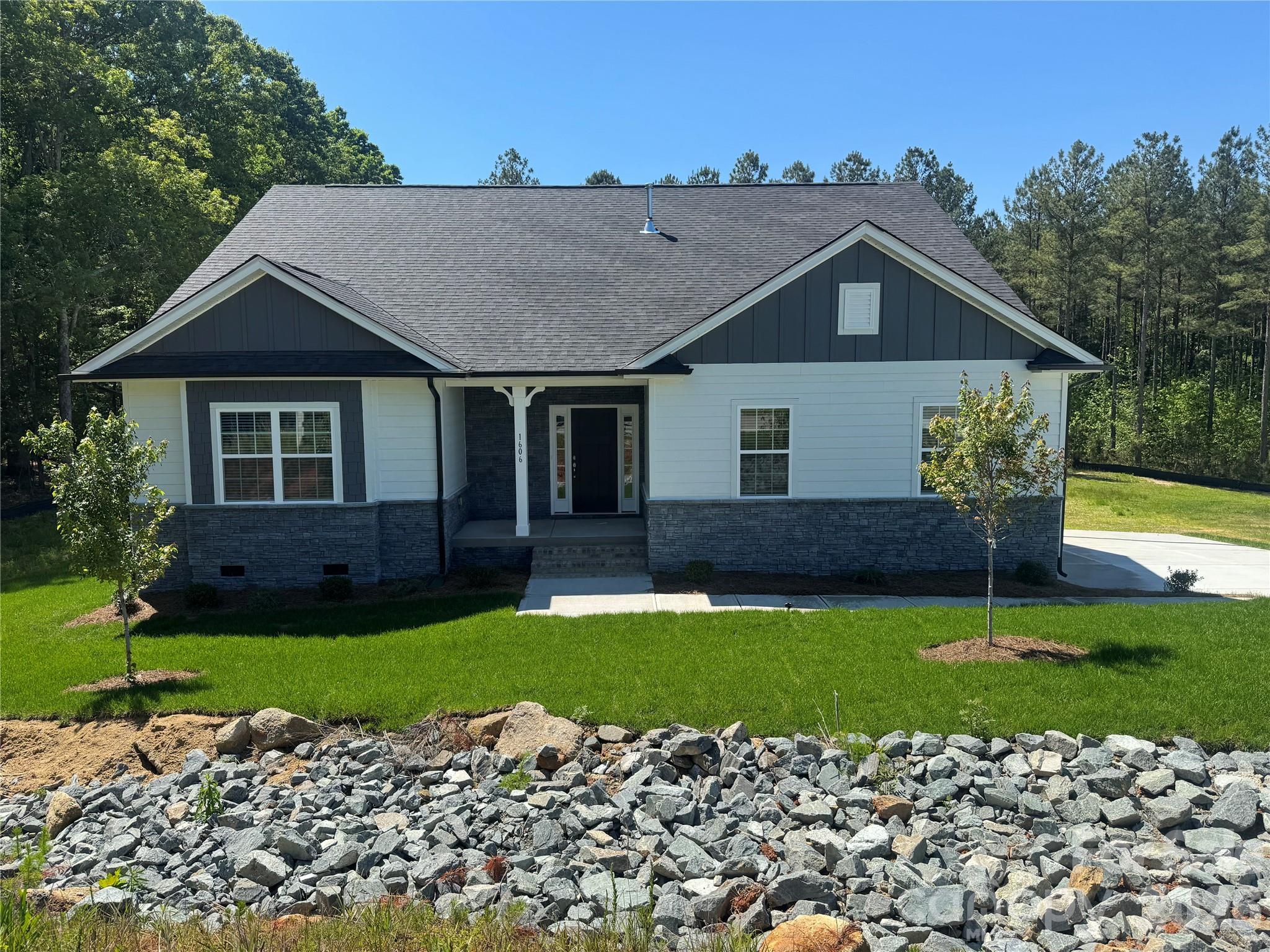Lauren Pines - Residential
