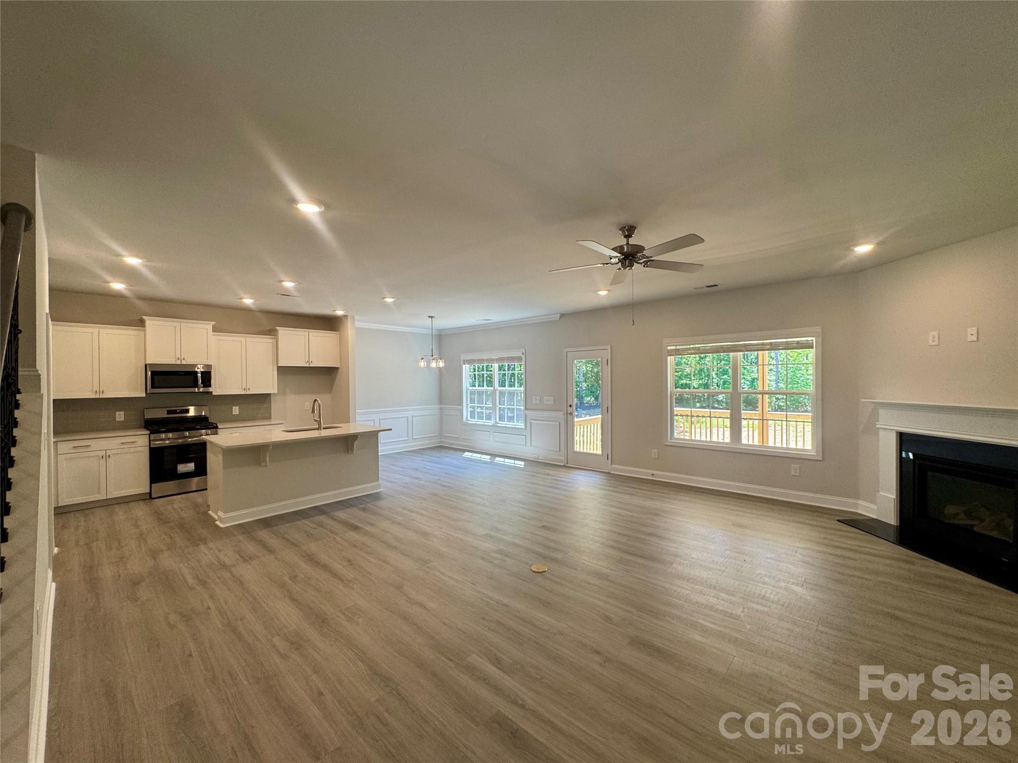 Lauren Pines - Residential