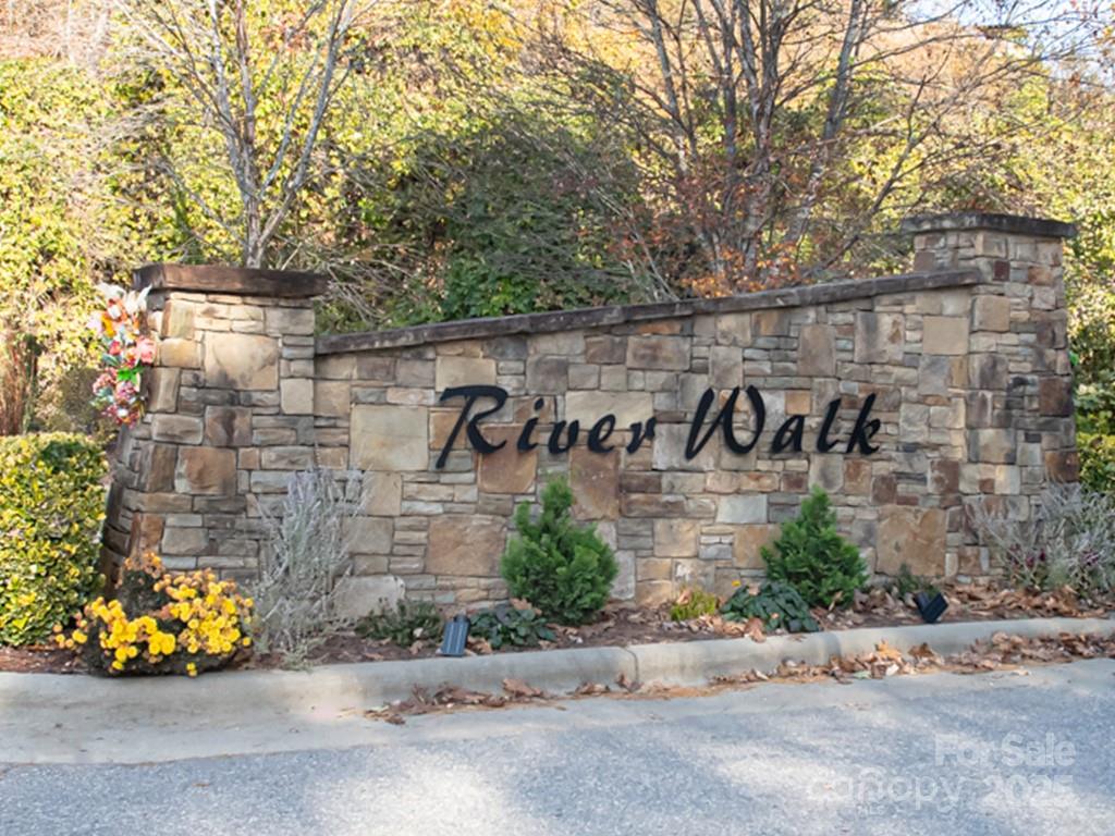 River Walk - Residential