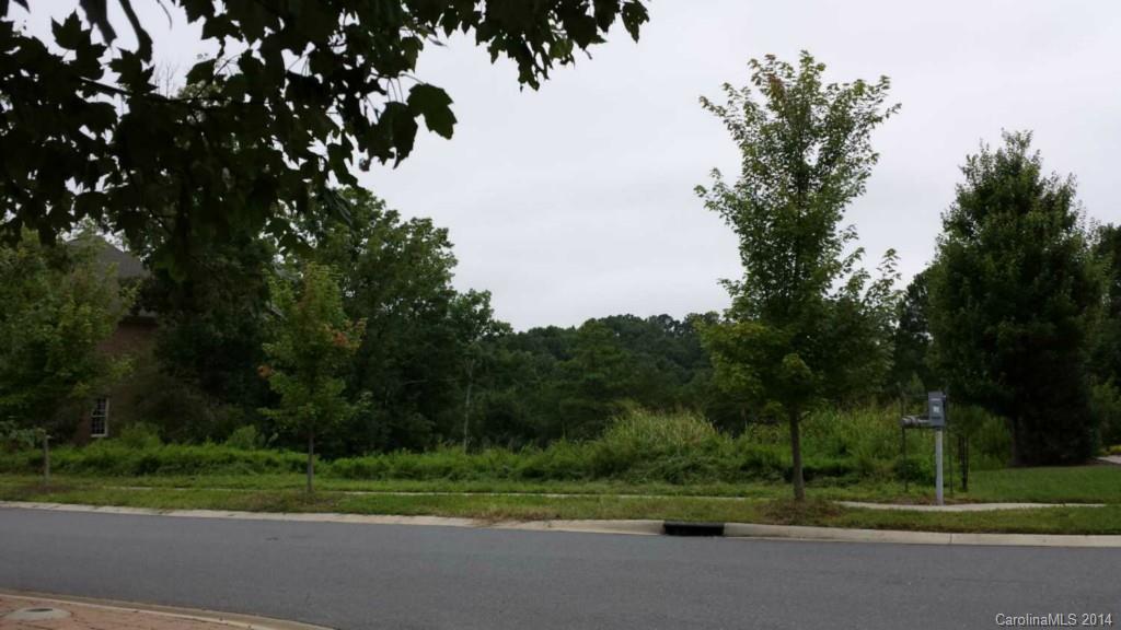 Lake Forest - Land