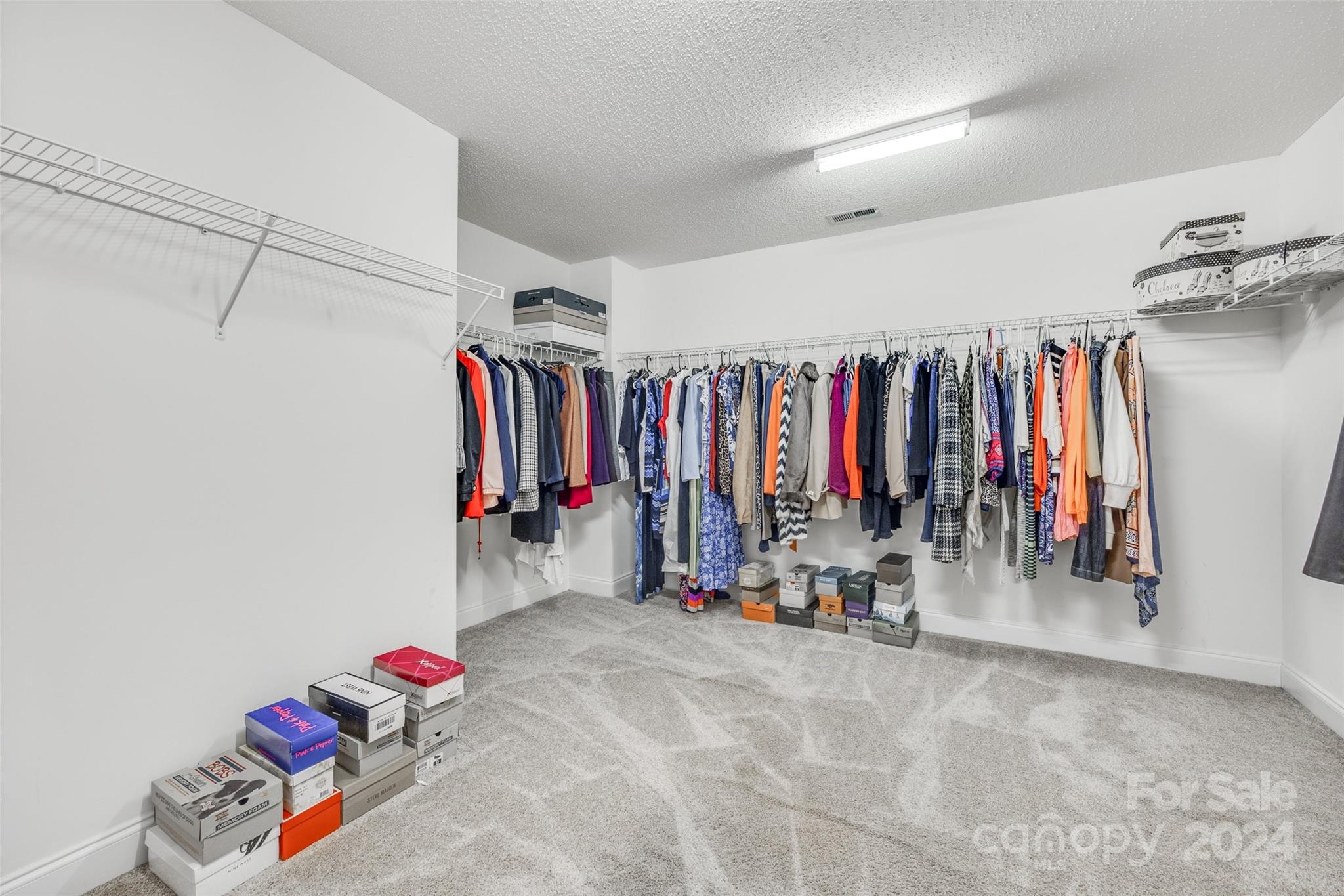 Versage - Residential