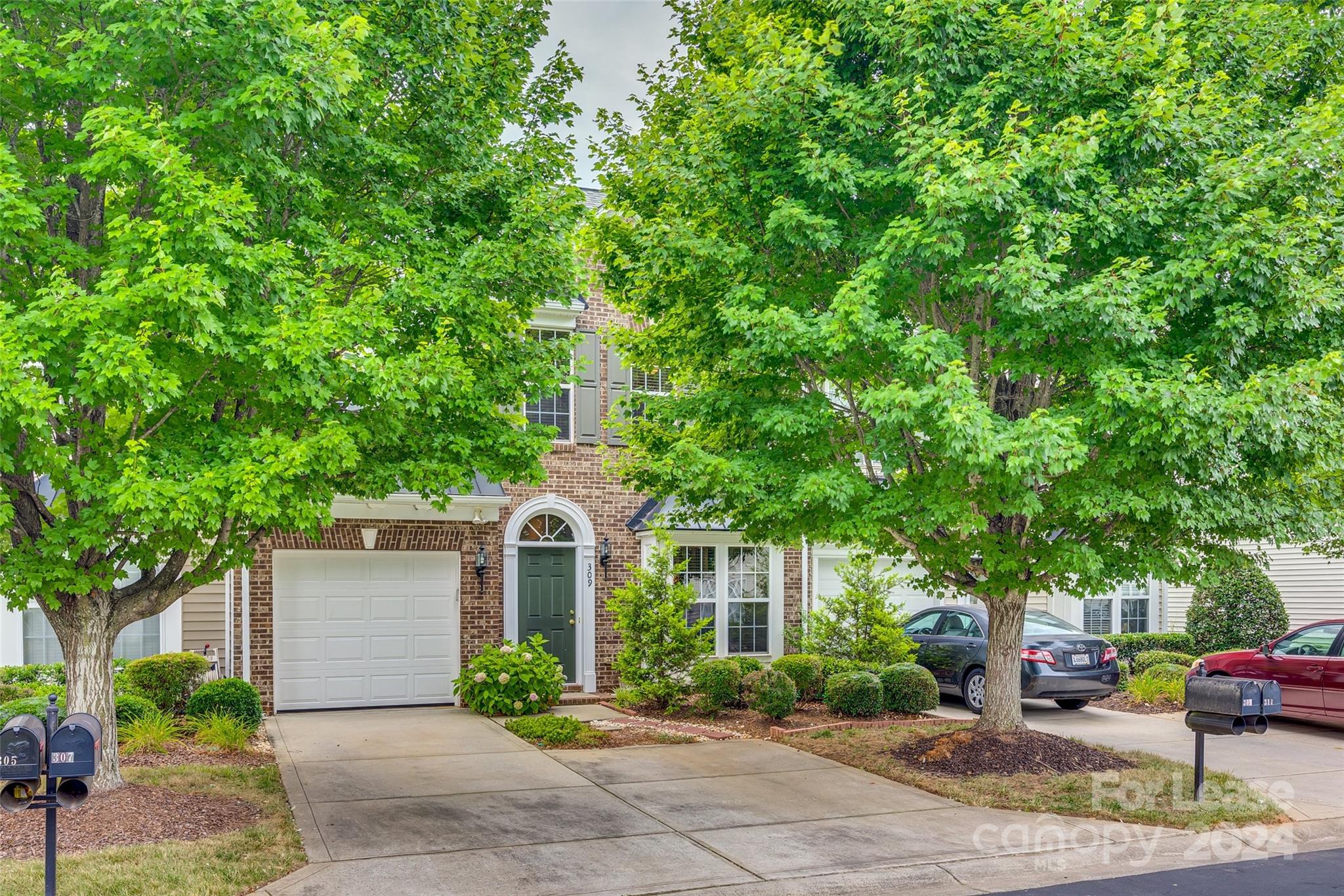 Fairway Townes - Residential Lease