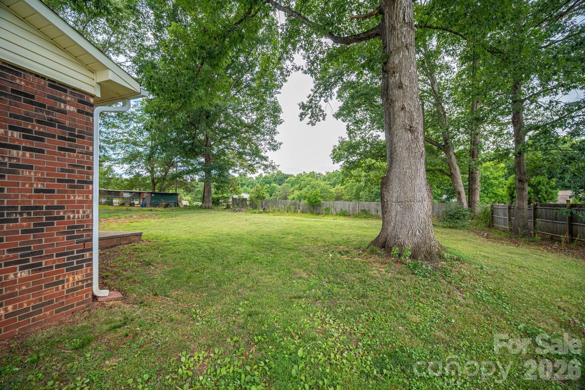 Hill N Dale - Residential