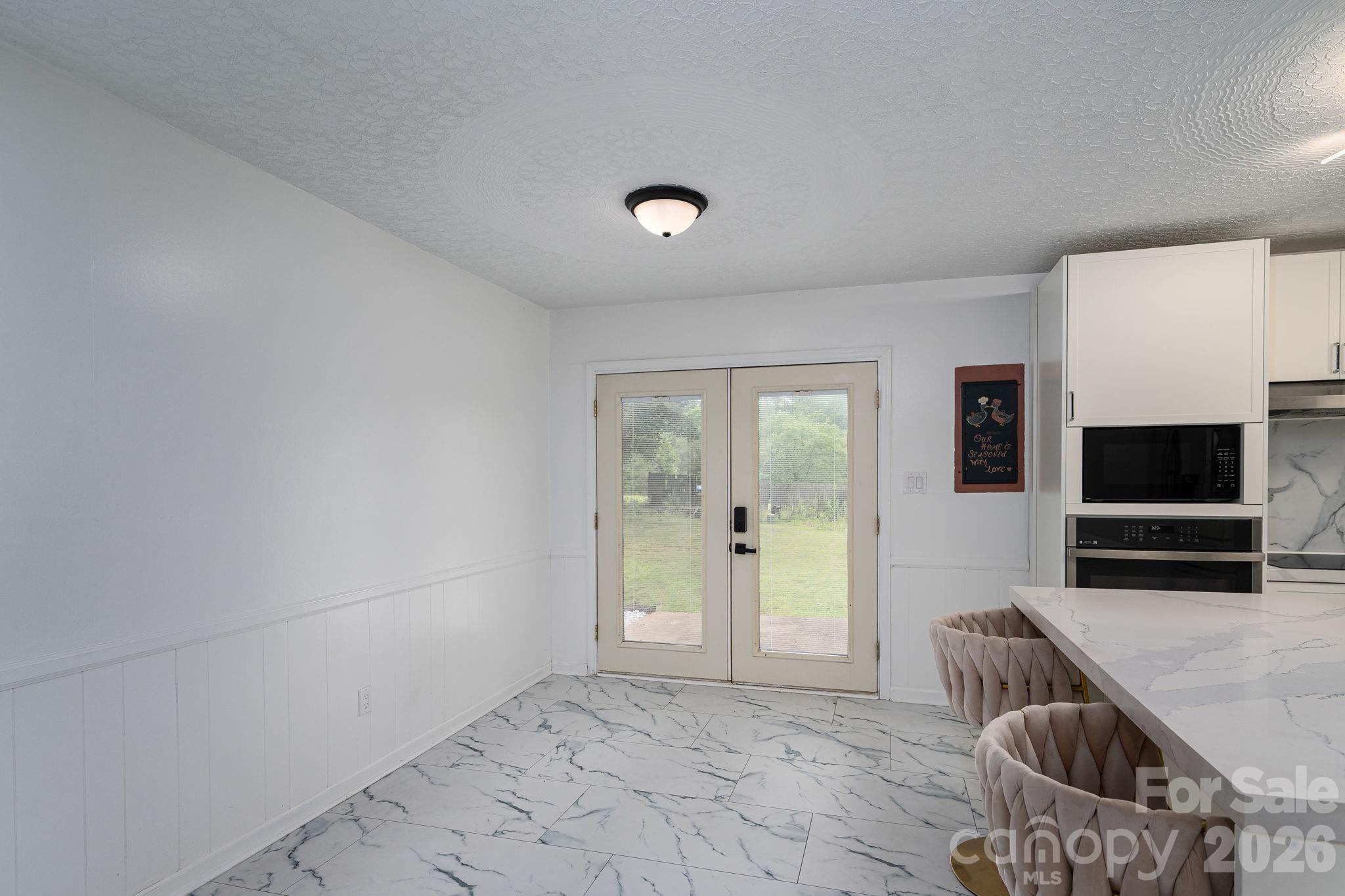 Hill N Dale - Residential