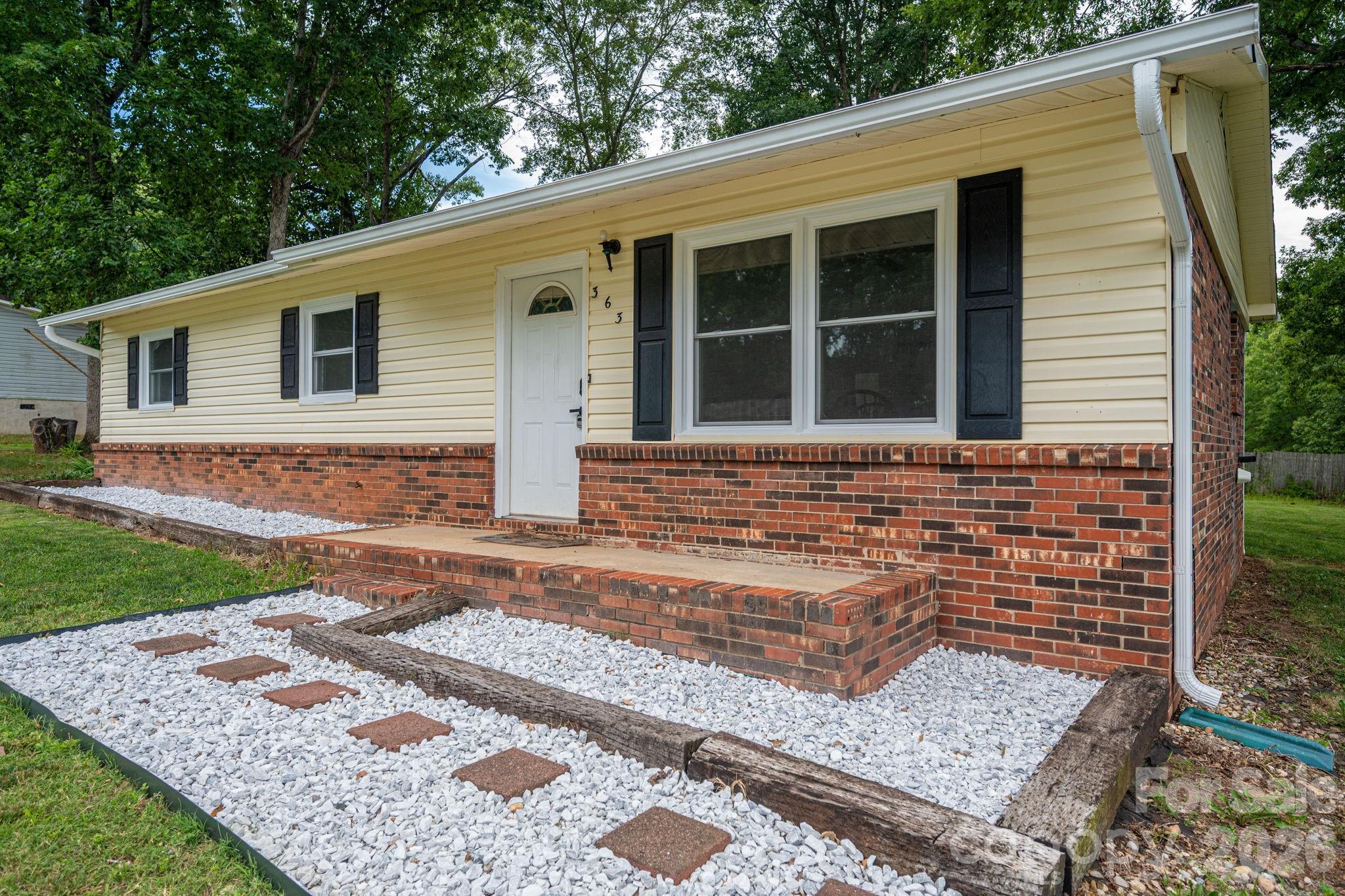 Hill N Dale - Residential