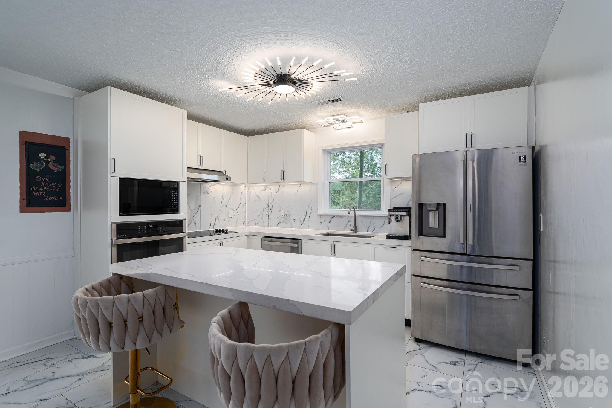 Hill N Dale - Residential