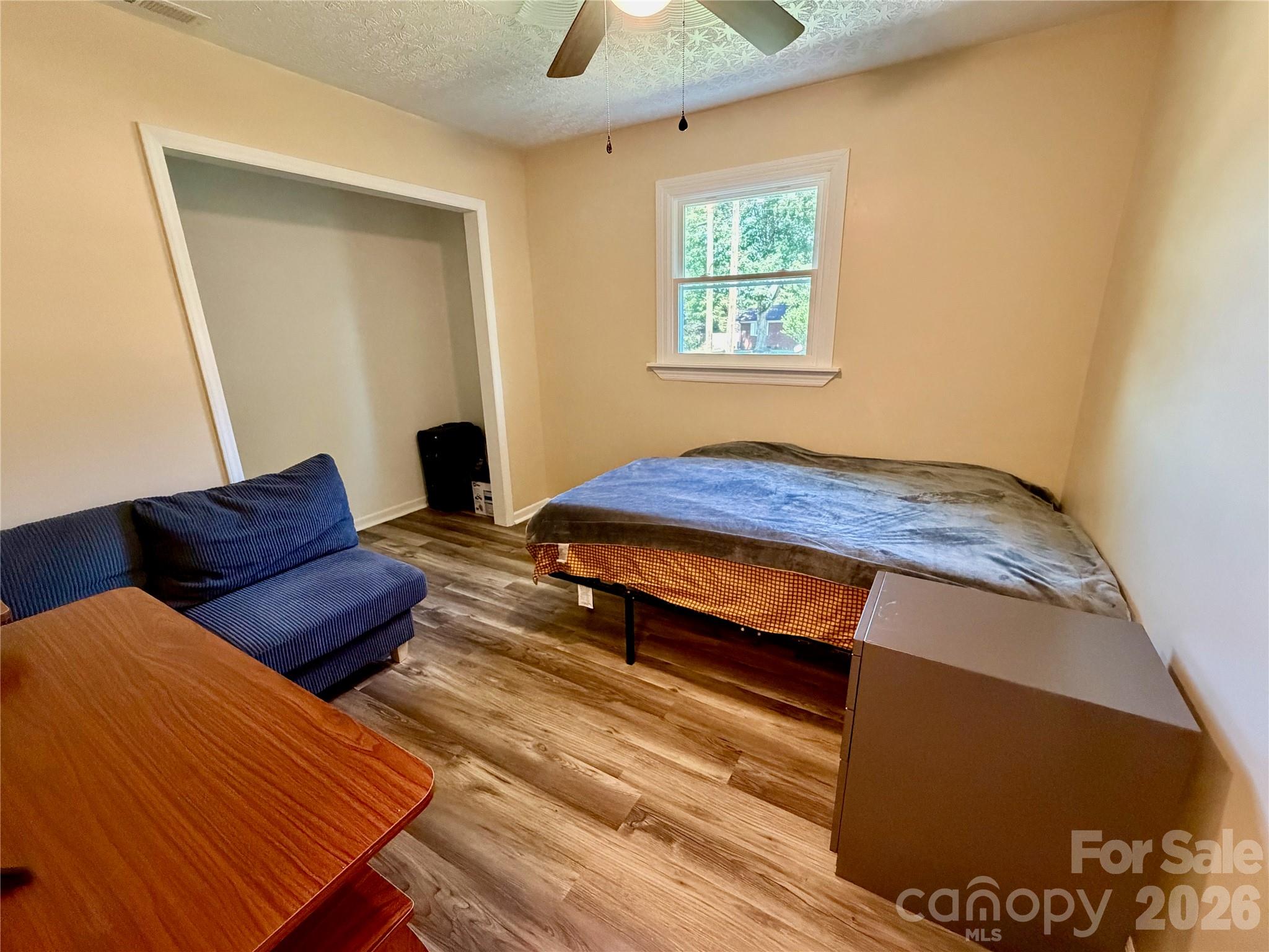 Hill N Dale - Residential