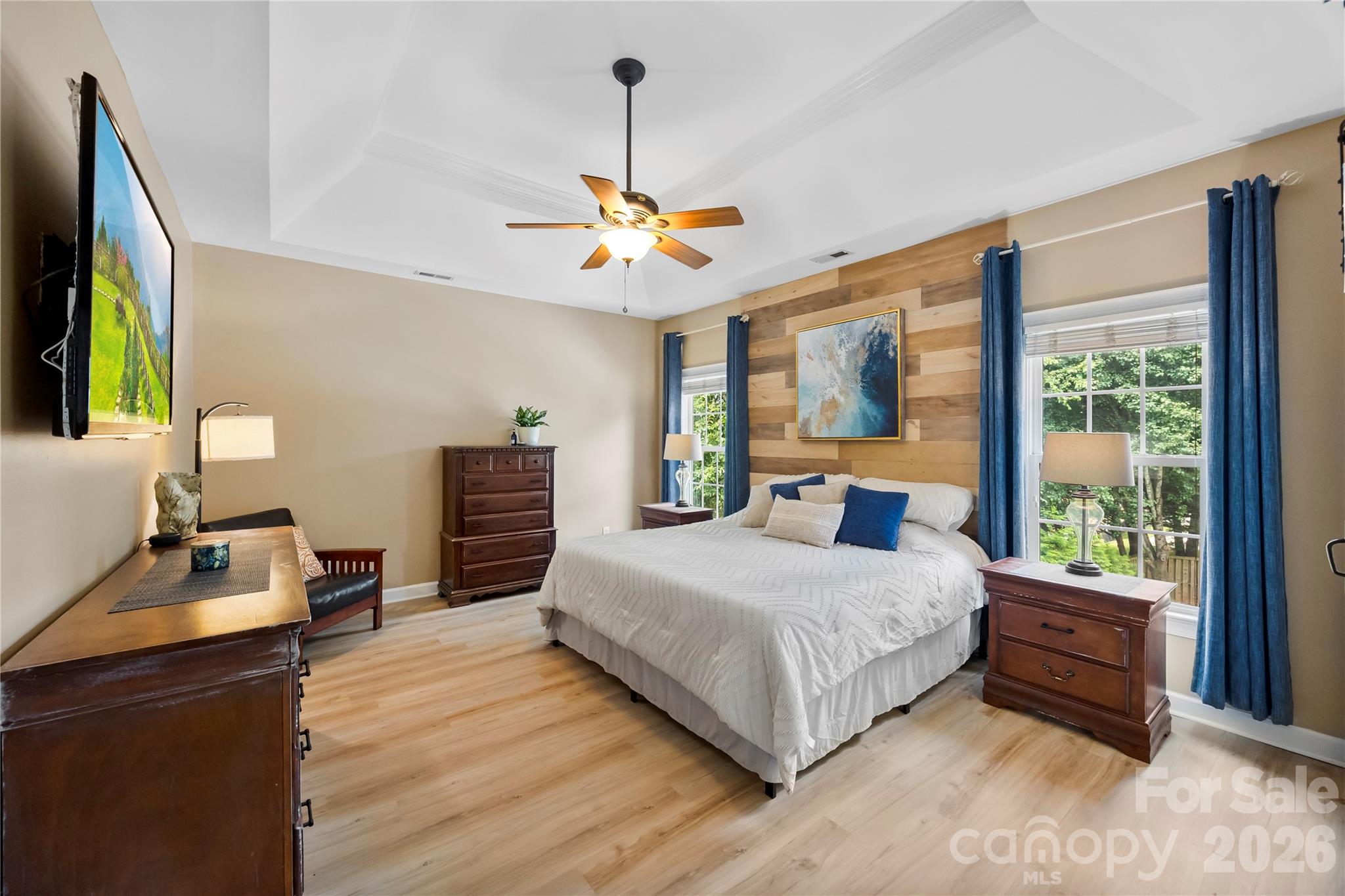 Lake Shore - Residential