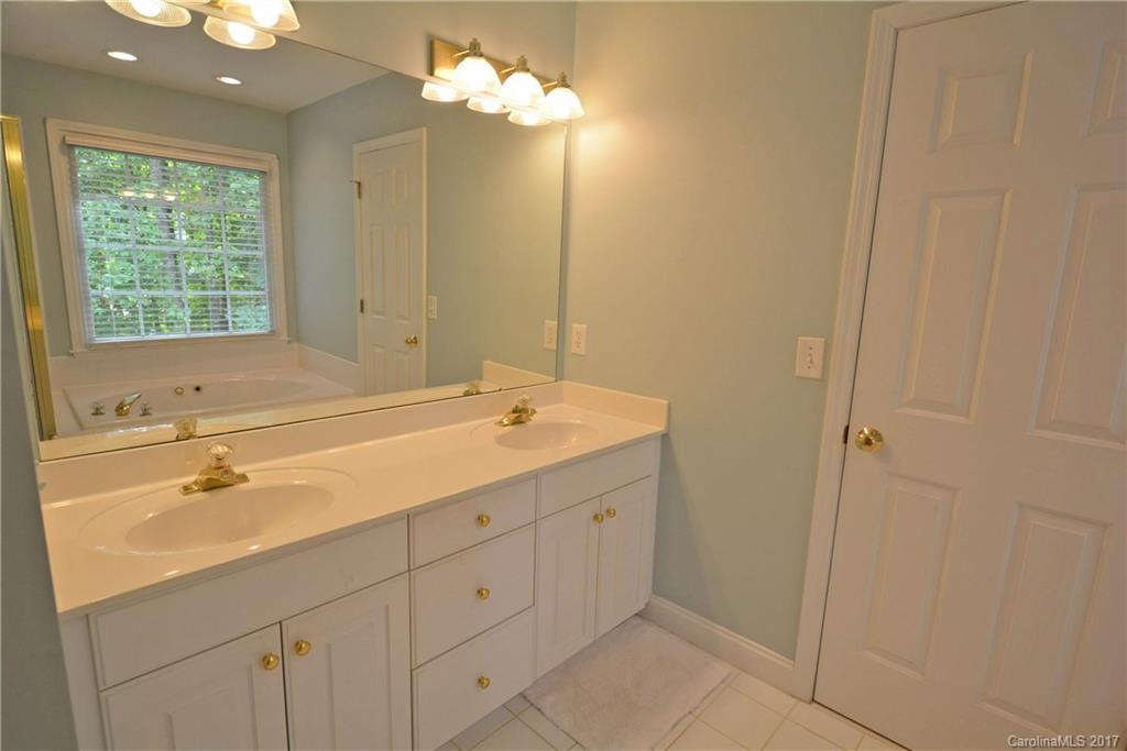 Tysons Forest - Residential