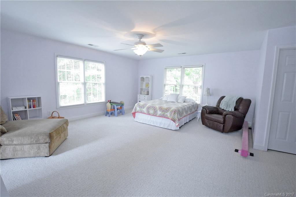 Tysons Forest - Residential