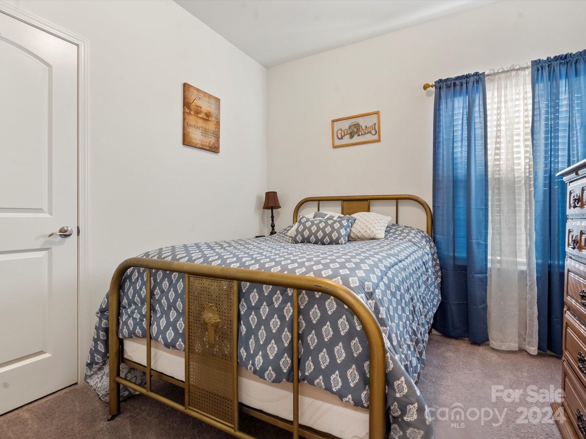 Edgewater - Residential