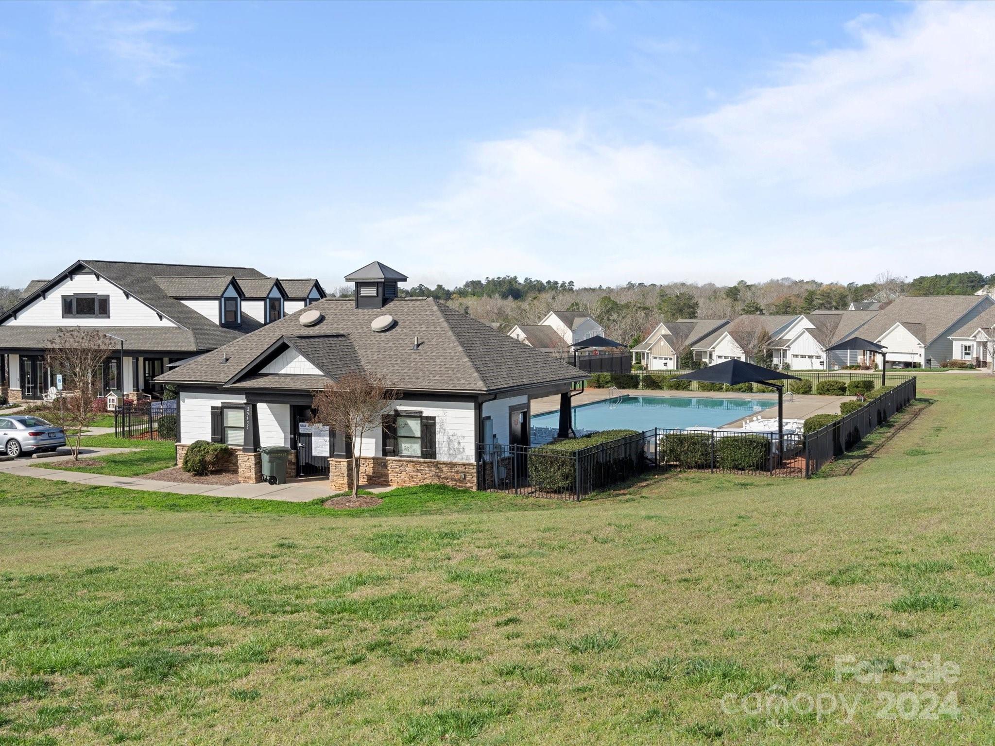 Edgewater - Residential