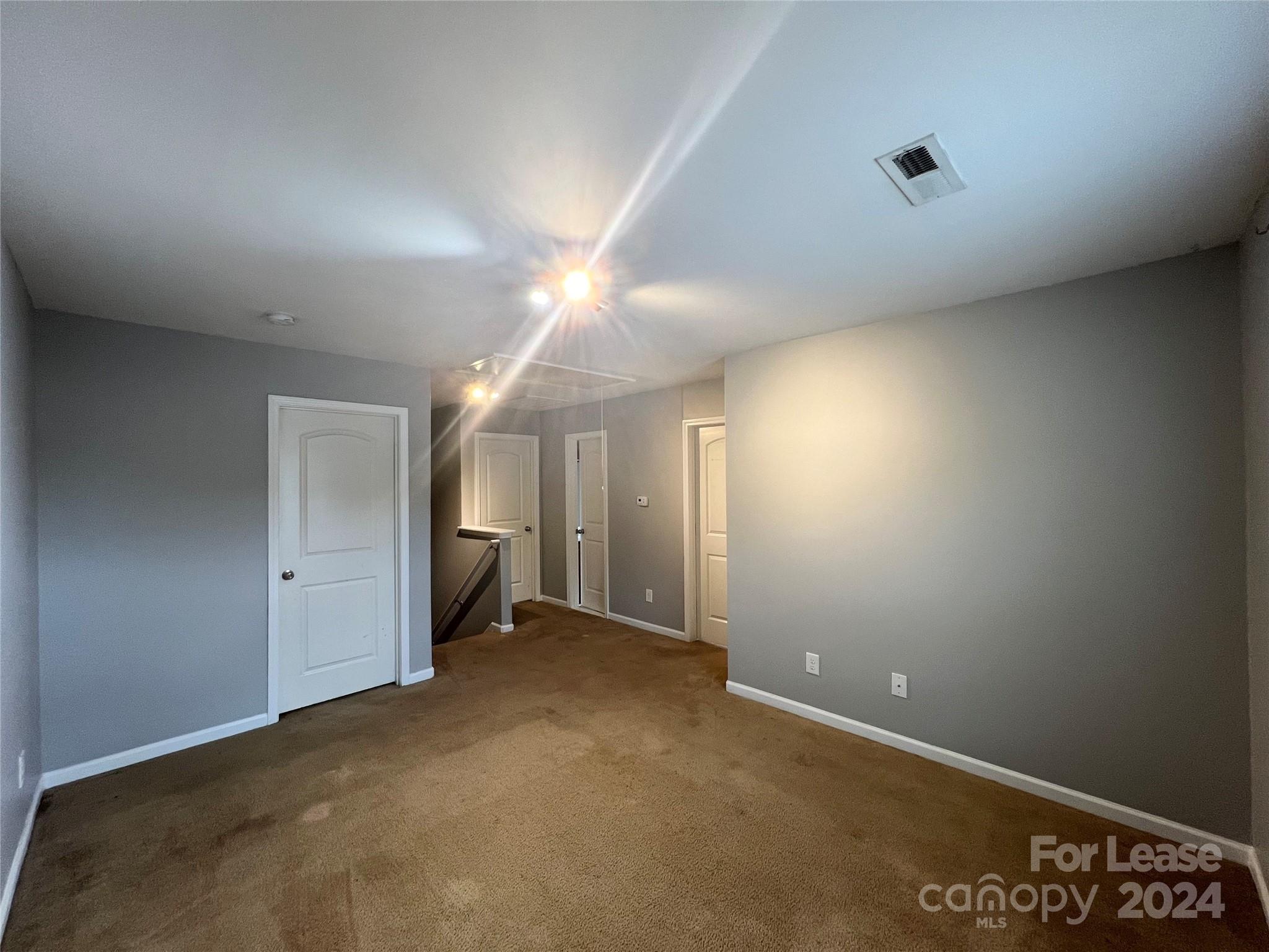 Hammond Lake - Residential Lease