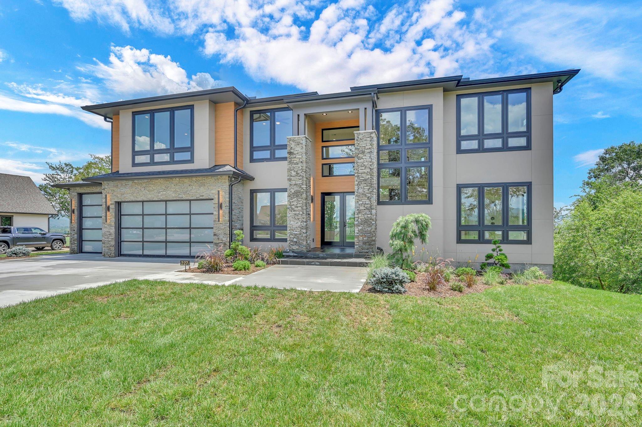 The Farm at Mills River - Residential