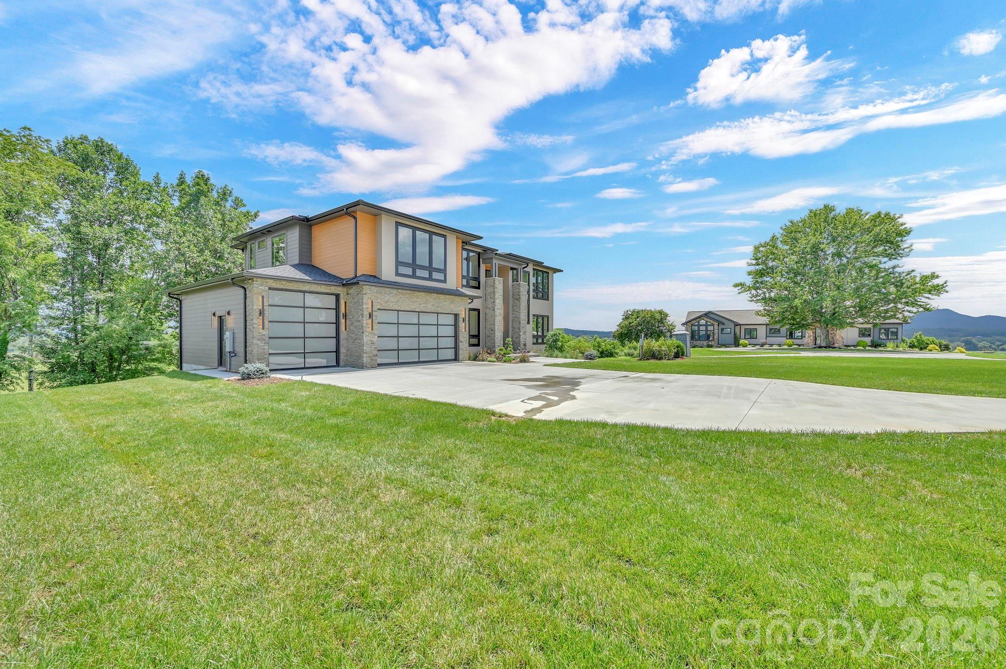 The Farm at Mills River - Residential