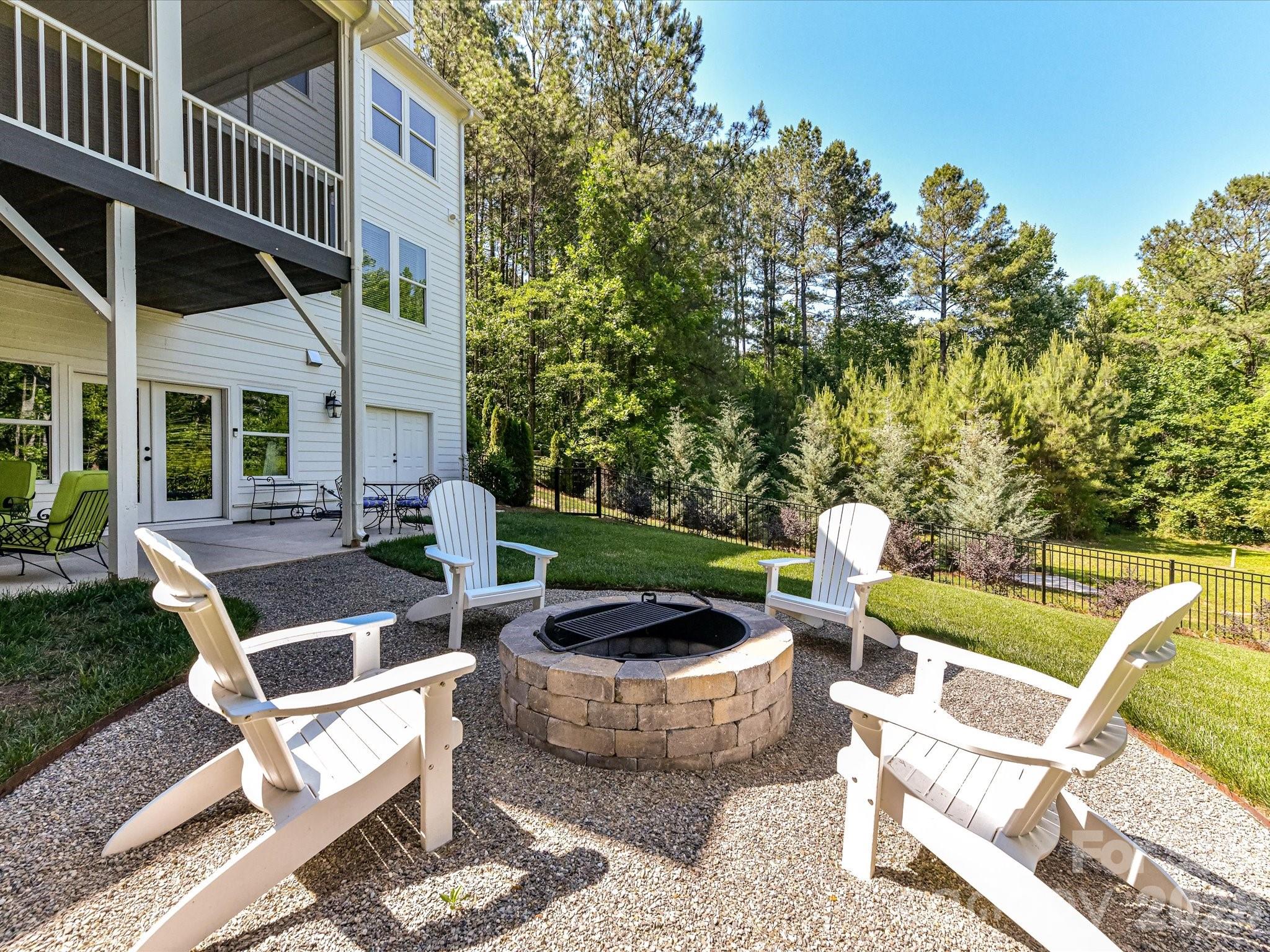 Falls Cove - Residential