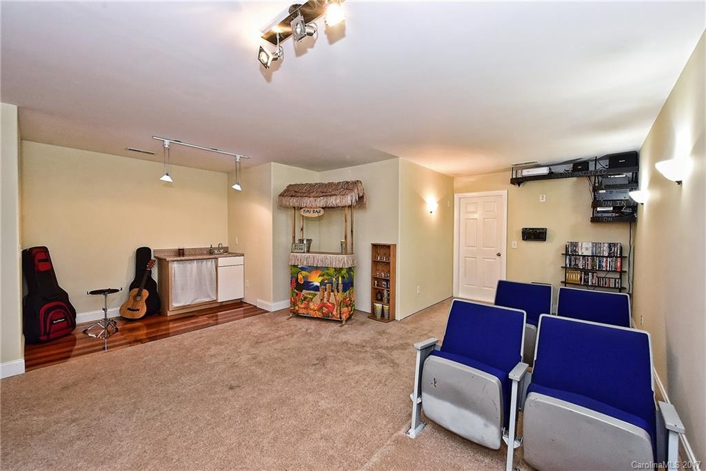 Mcmanus Meadows - Residential