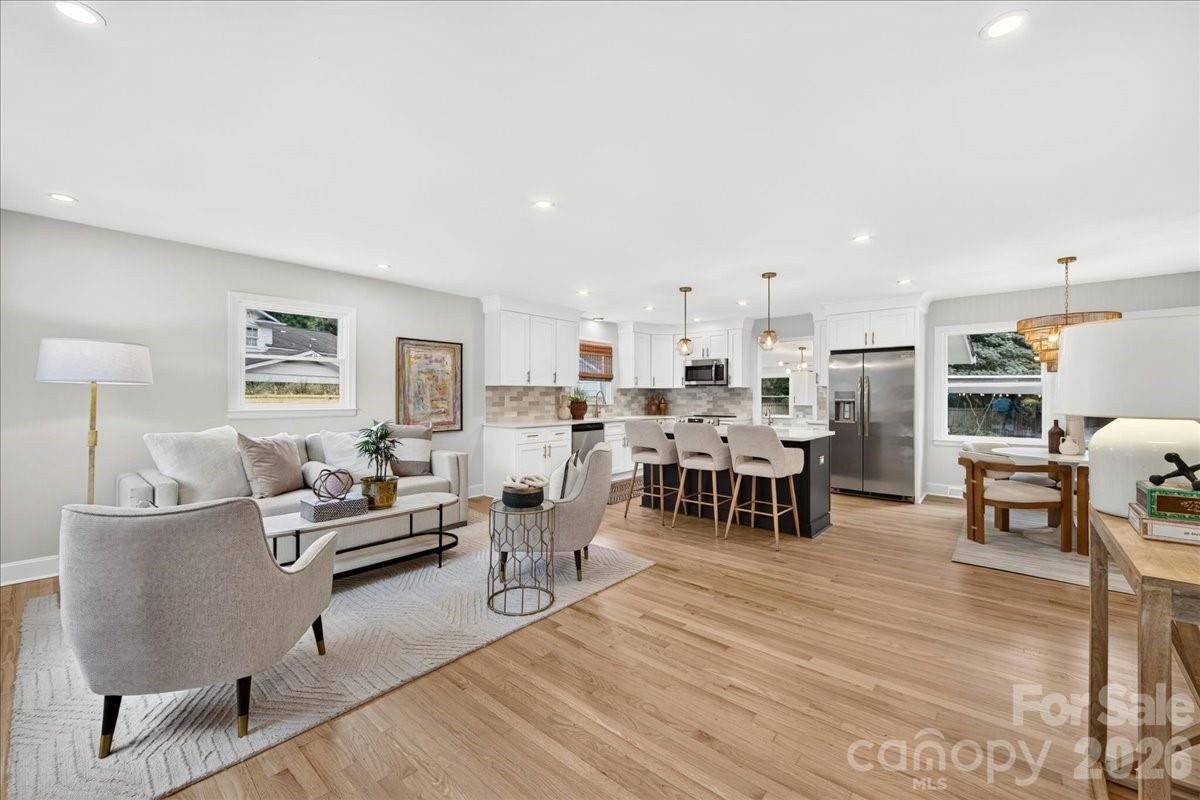 Country Club Heights - Residential
