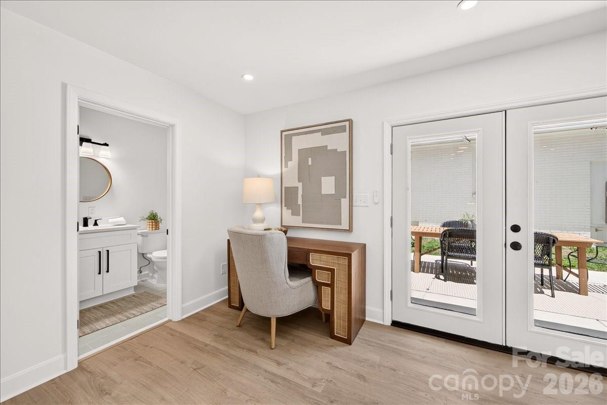 Country Club Heights - Residential