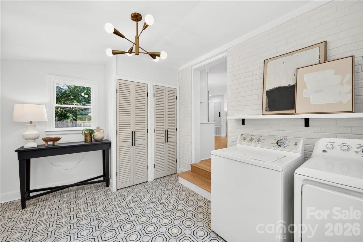Country Club Heights - Residential