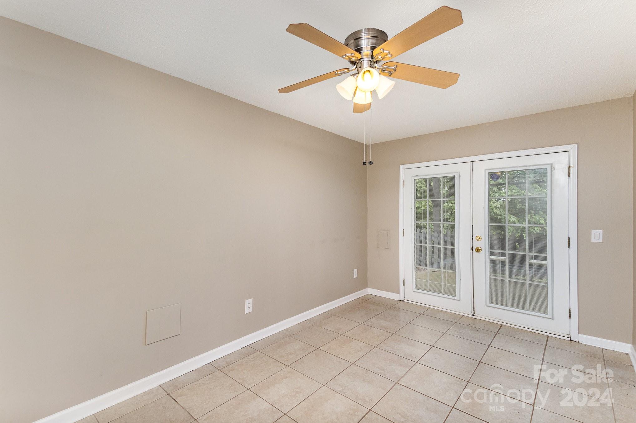 River Glen - Residential